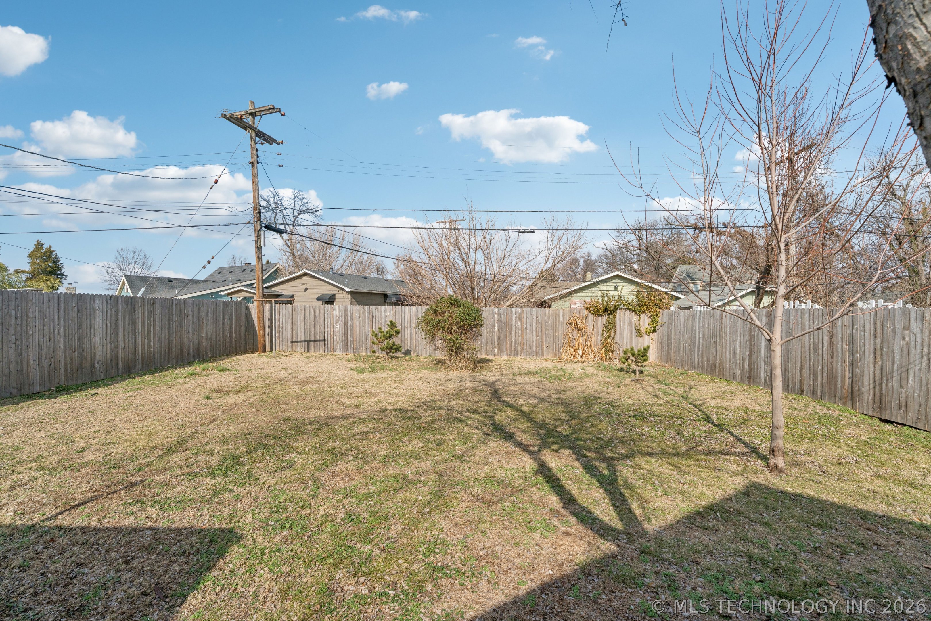 3415 E 13th Street Property Photo 25