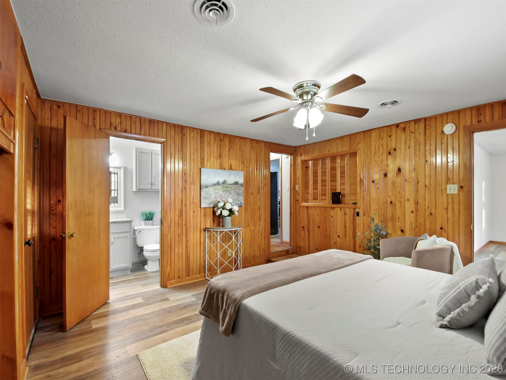 1415 Holt Street Property Photo 8