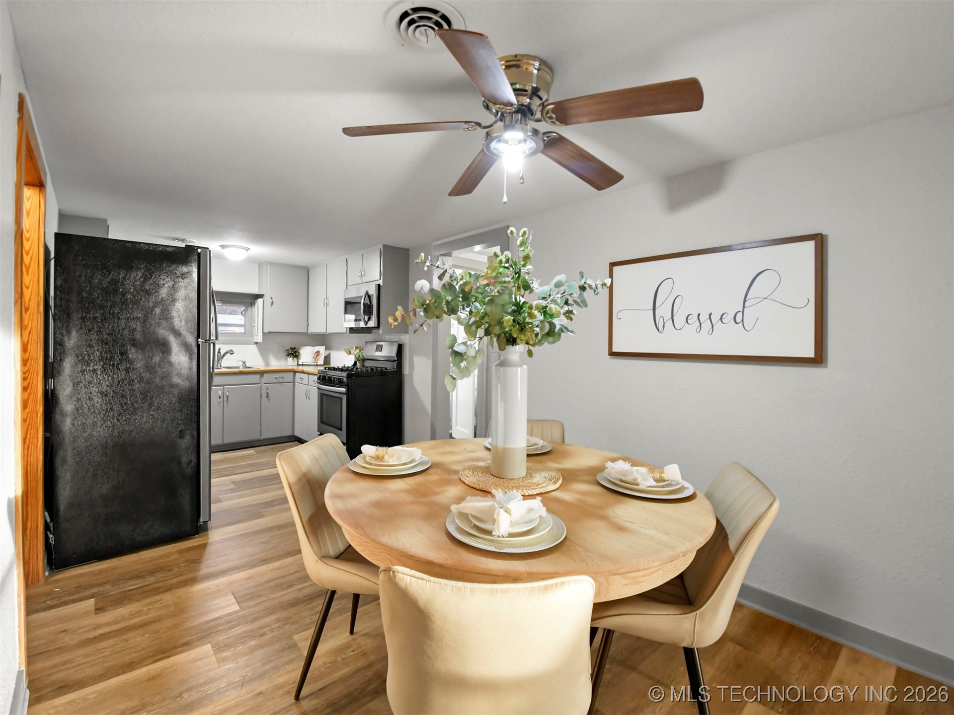 1415 Holt Street Property Photo 13