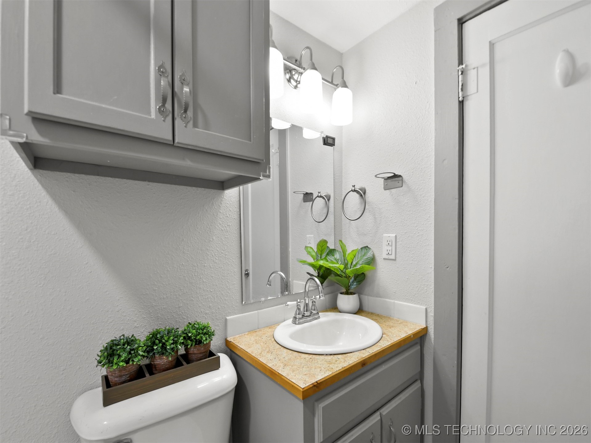 1415 Holt Street Property Photo 19