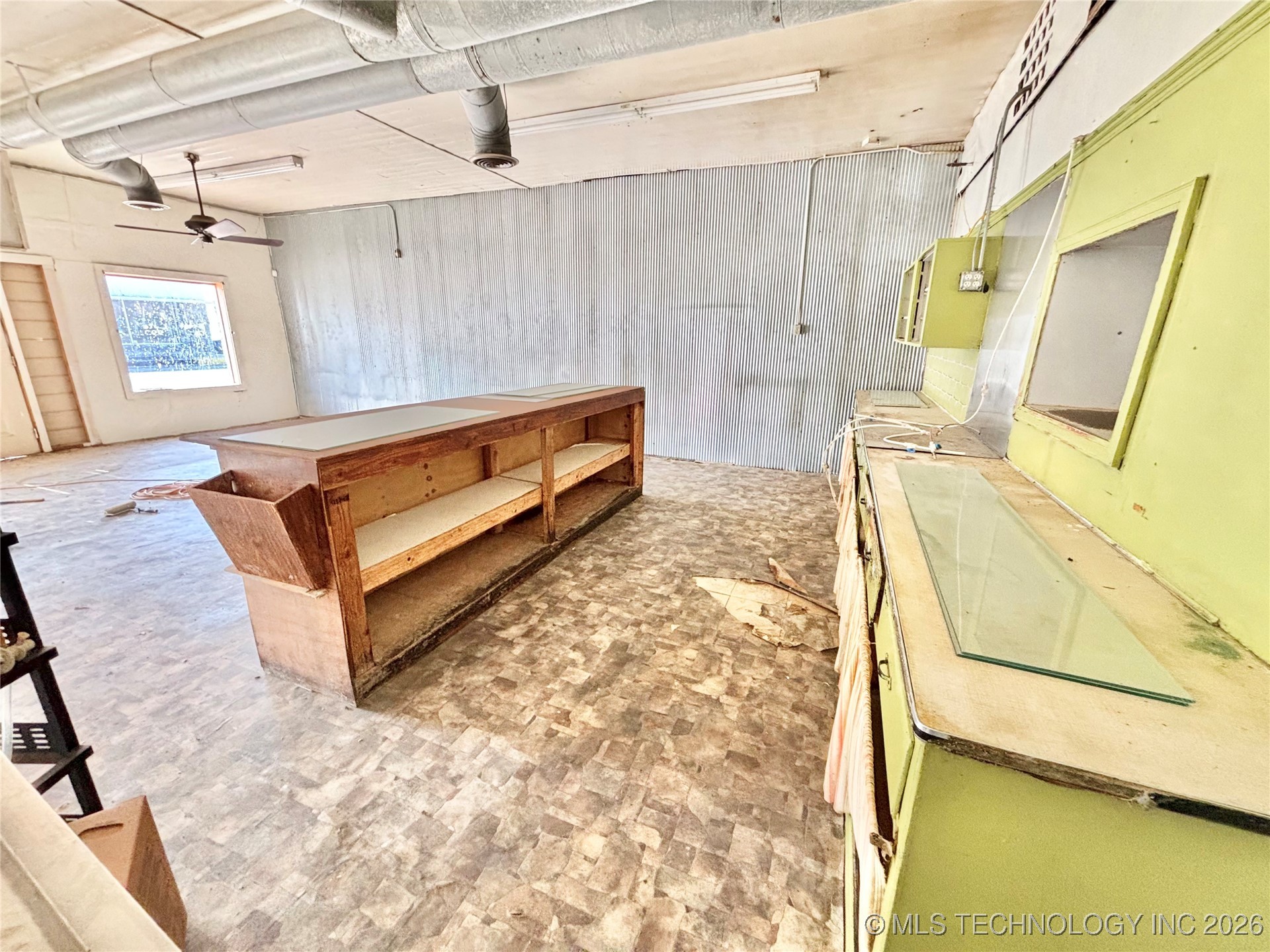 113 W Main Street Property Photo 10