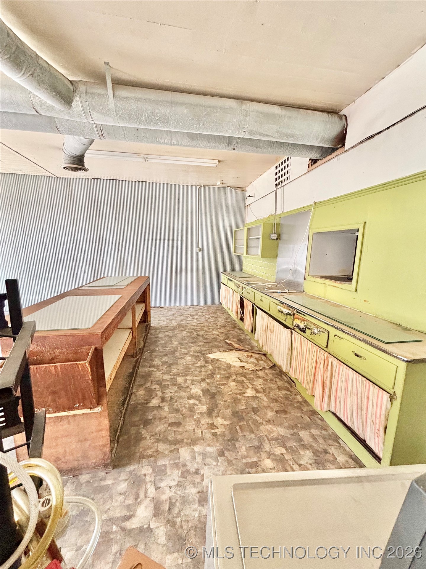 113 W Main Street Property Photo 12