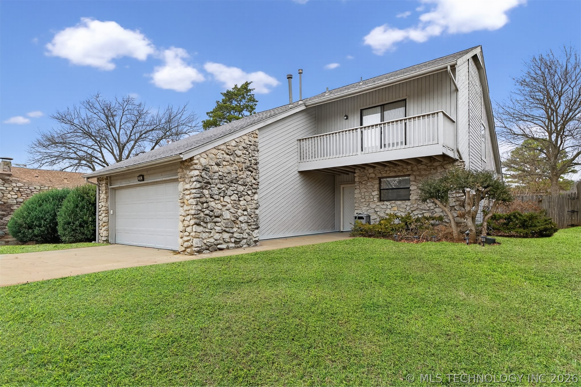 3341 E 83rd Place Property Photo 2