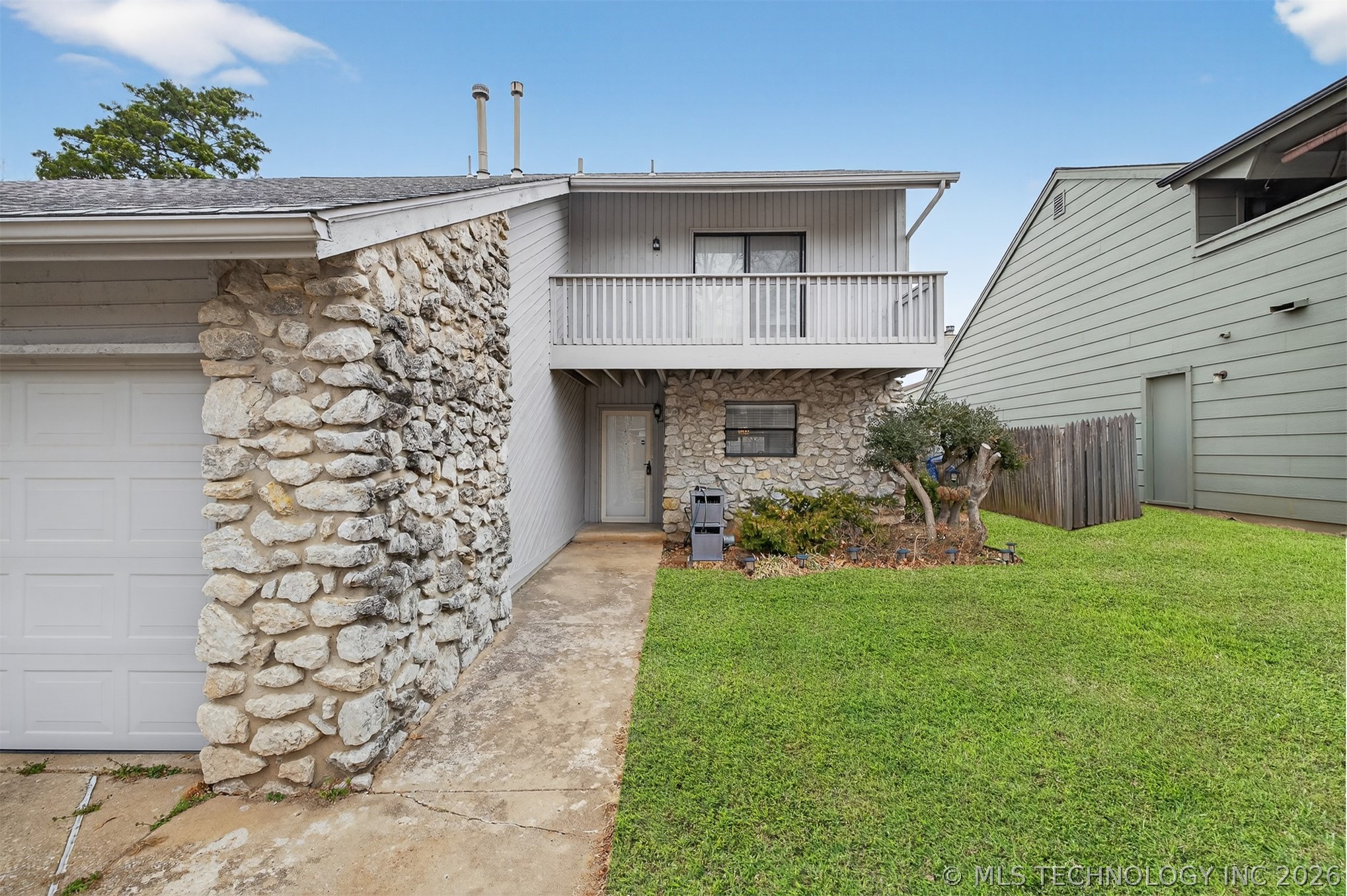 3341 E 83rd Place Property Photo 3