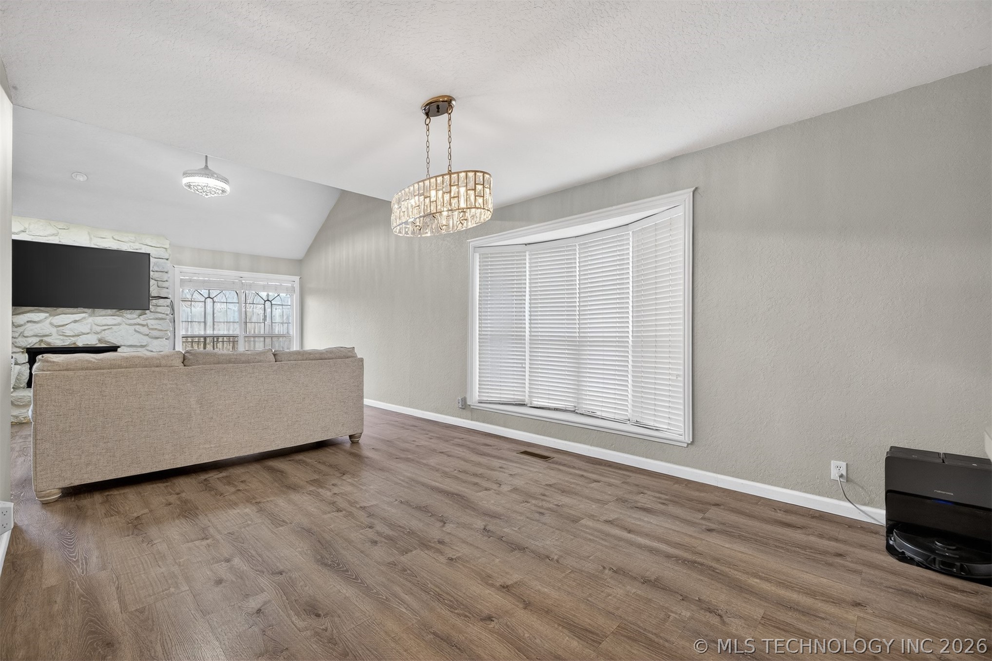 3341 E 83rd Place Property Photo 16