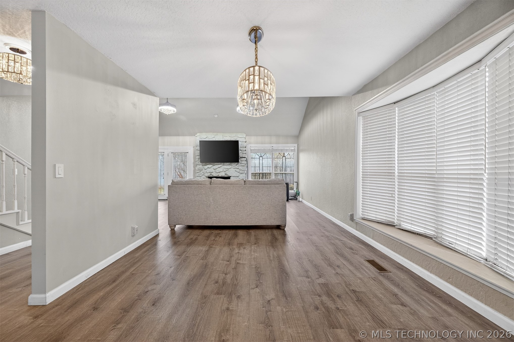 3341 E 83rd Place Property Photo 17