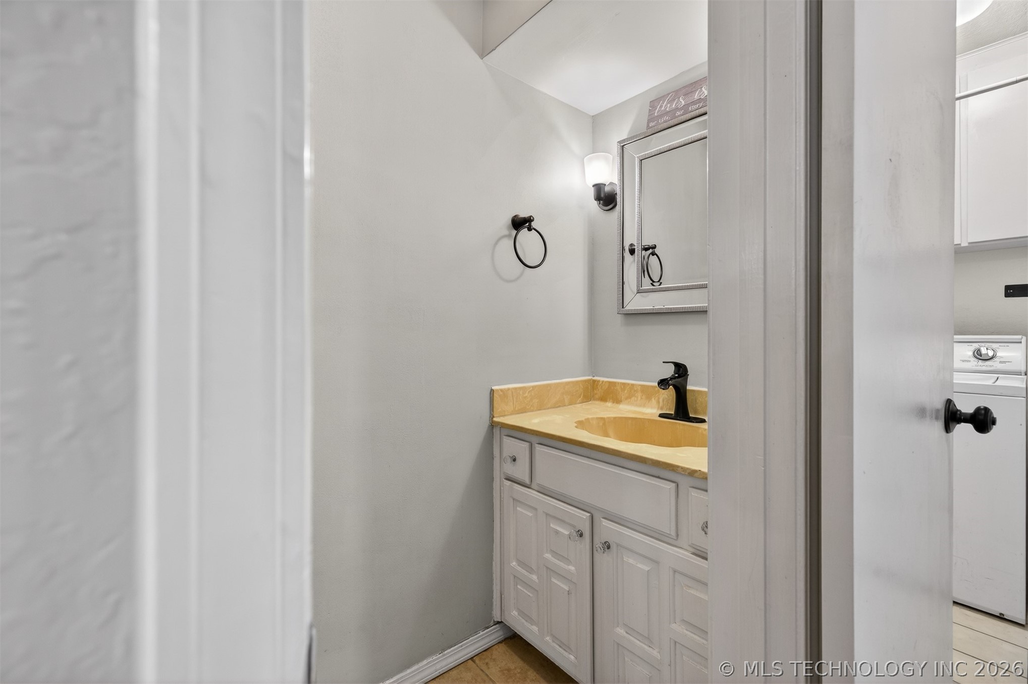 3341 E 83rd Place Property Photo 53