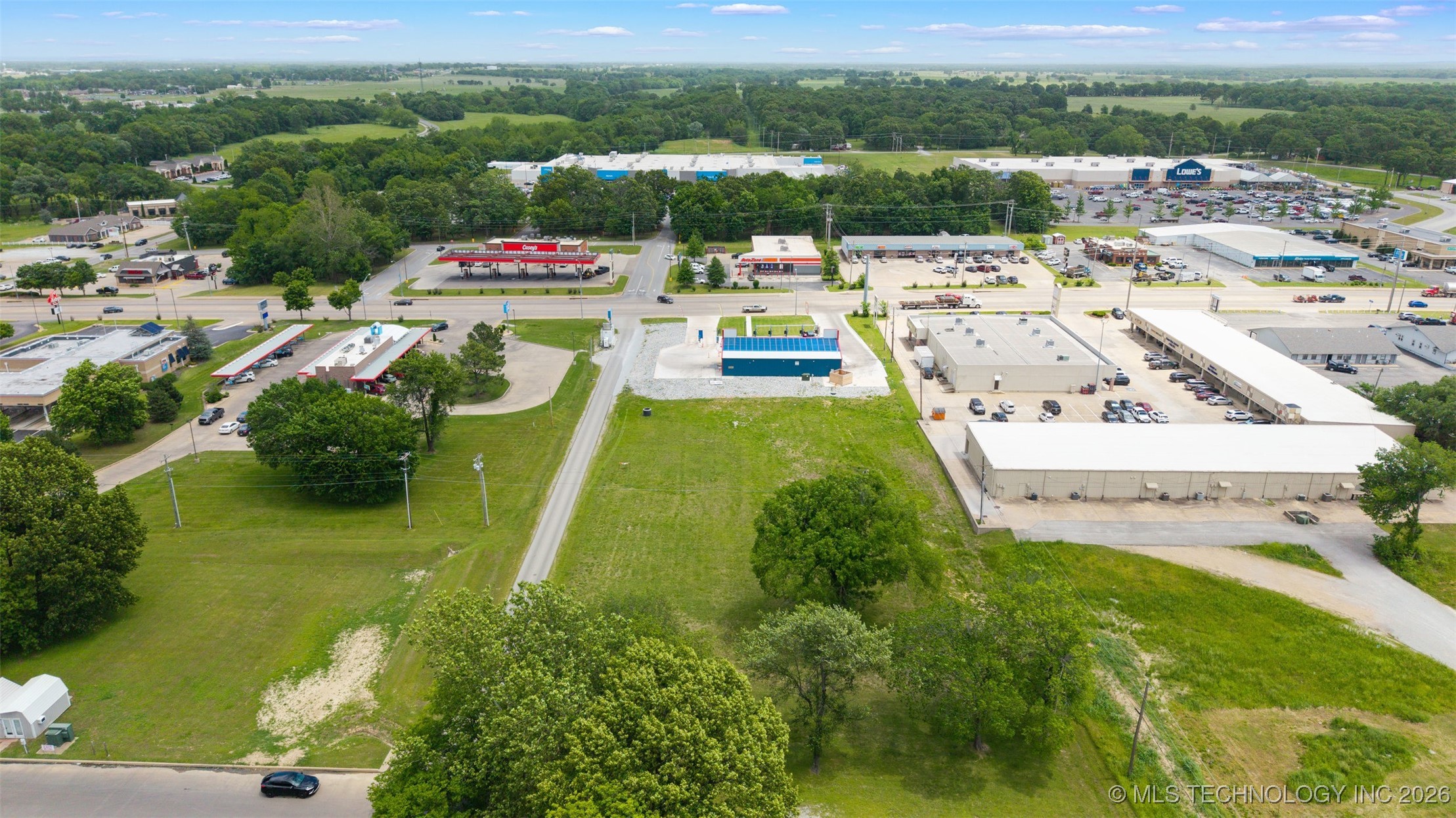 S Main Street Property Photo 3