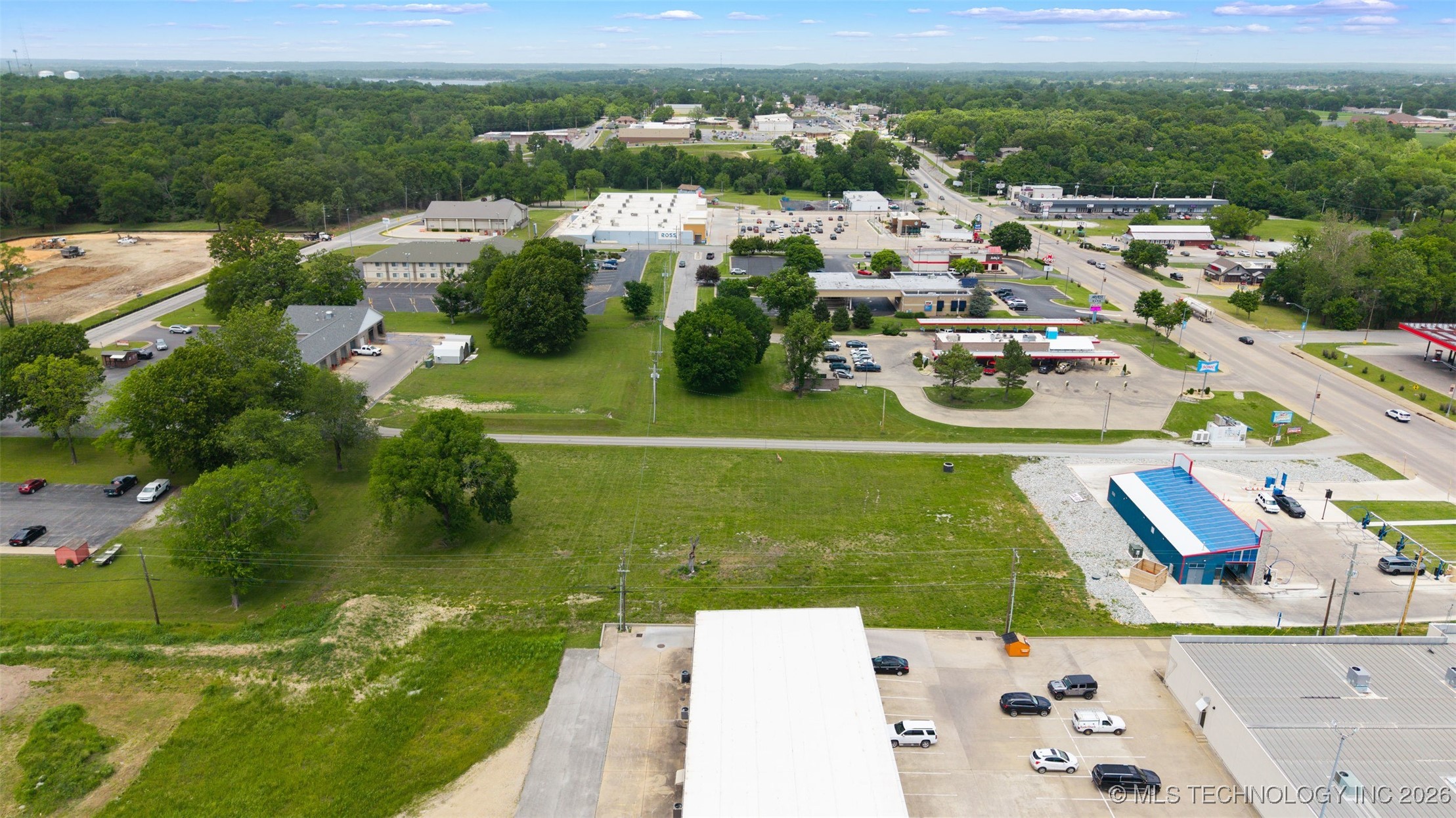 S Main Street Property Photo 5