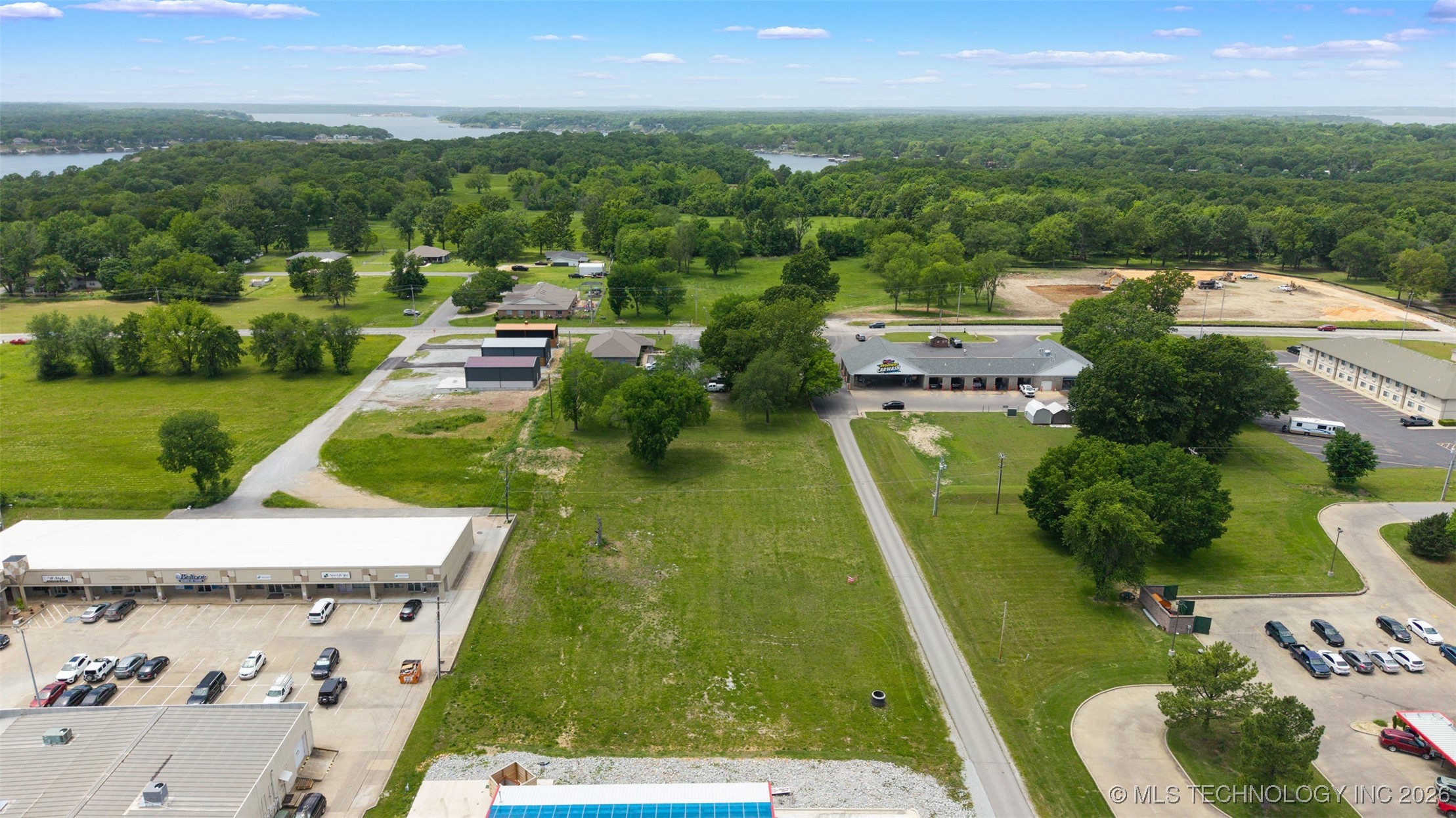 S Main Street Property Photo 7