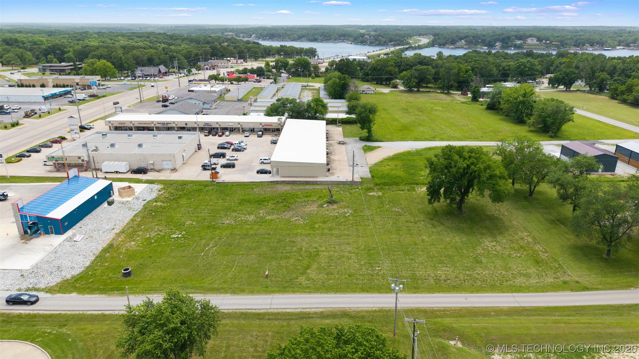 S Main Street Property Photo 10