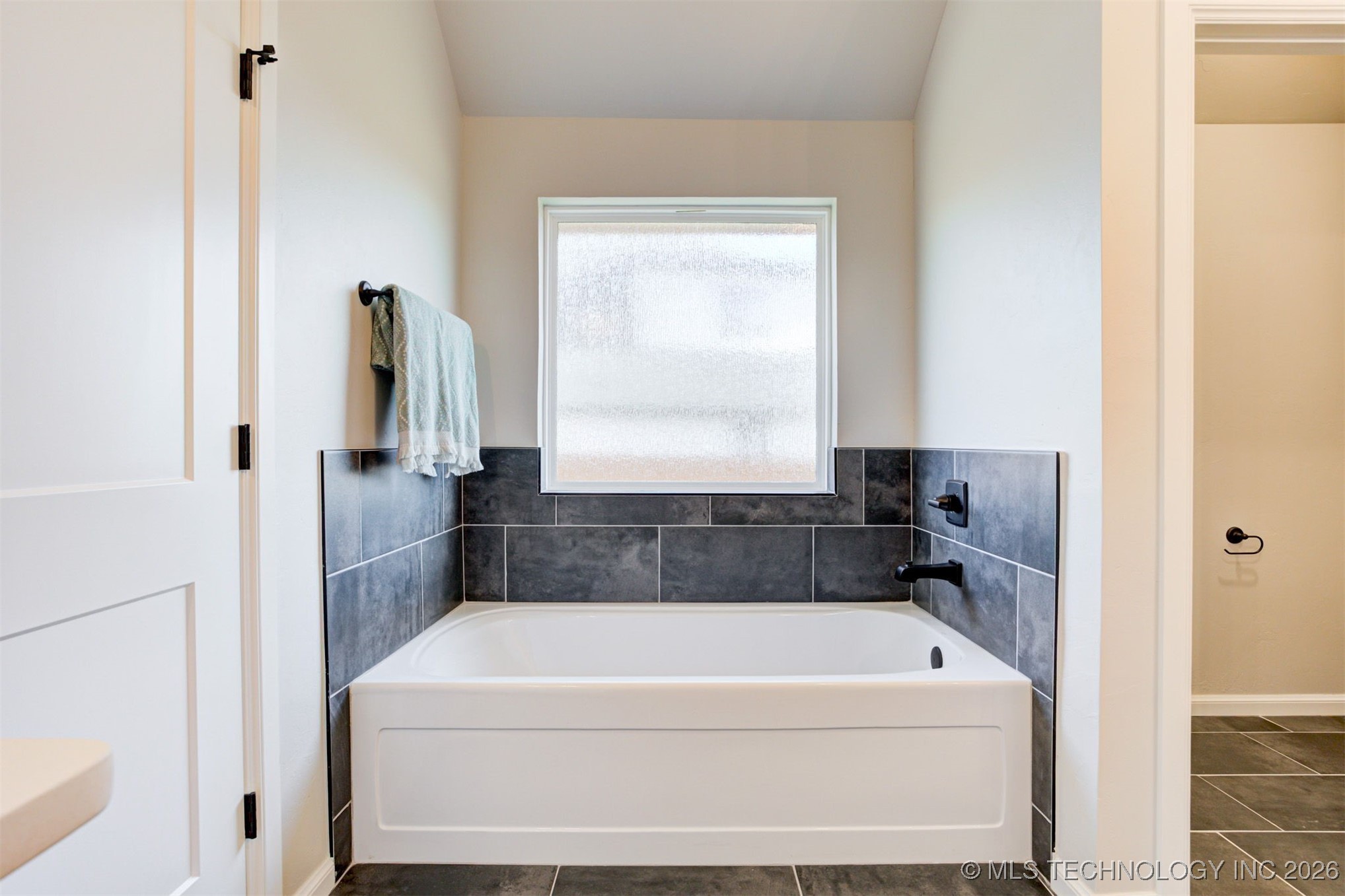 1613 N 72nd Street Property Photo 15