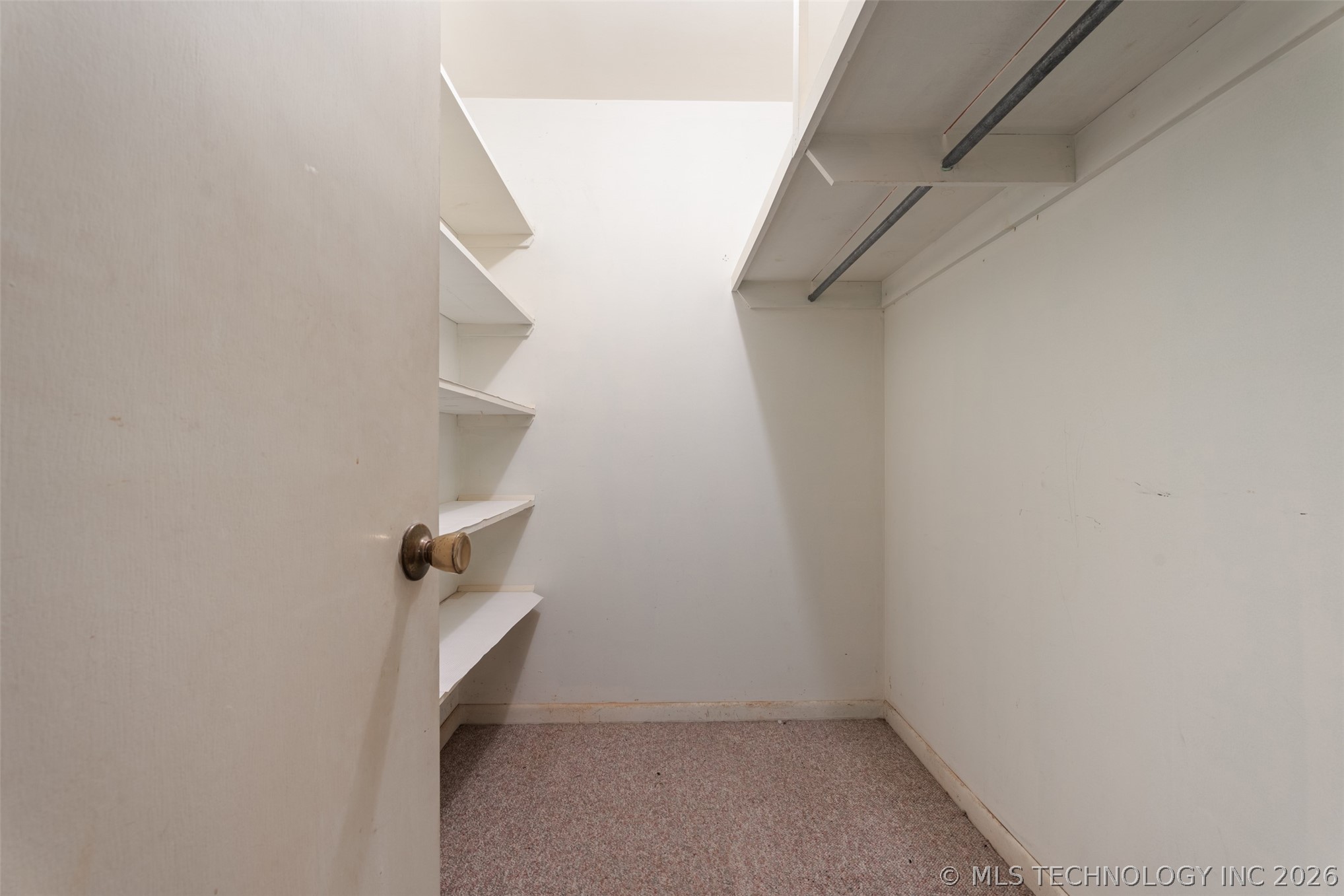 615 N Brewer Street Property Photo 16