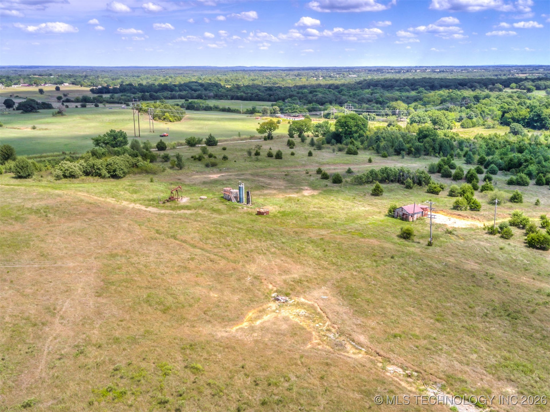 S 481st West Avenue Property Photo 4