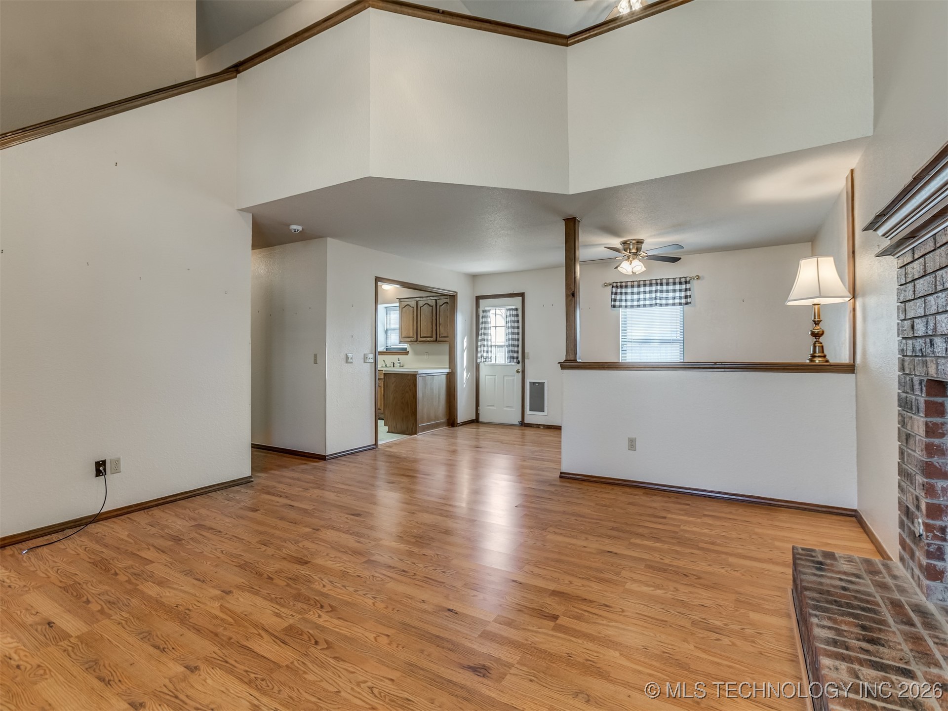 1509 S Cypress Avenue Property Photo 8