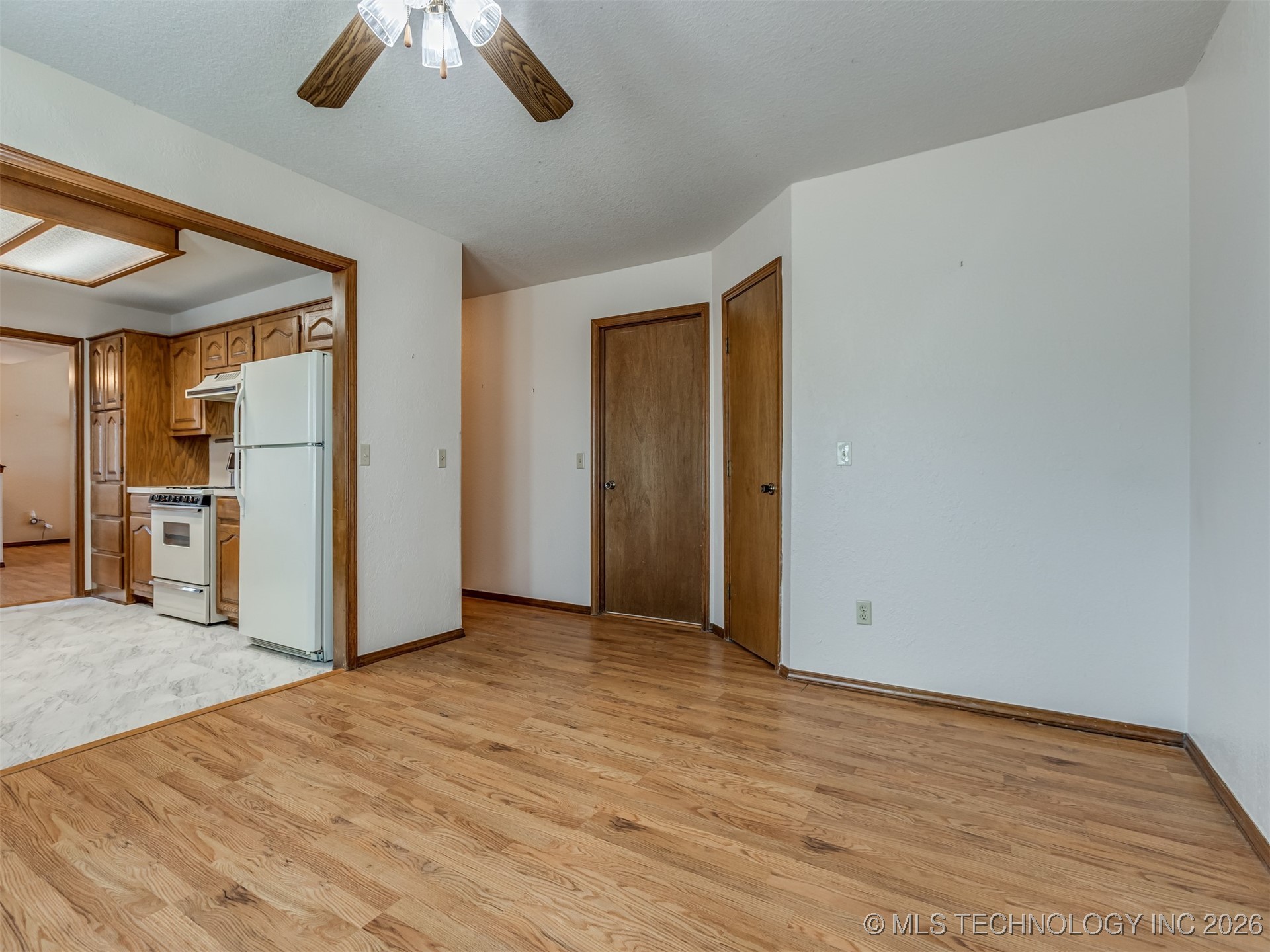 1509 S Cypress Avenue Property Photo 11