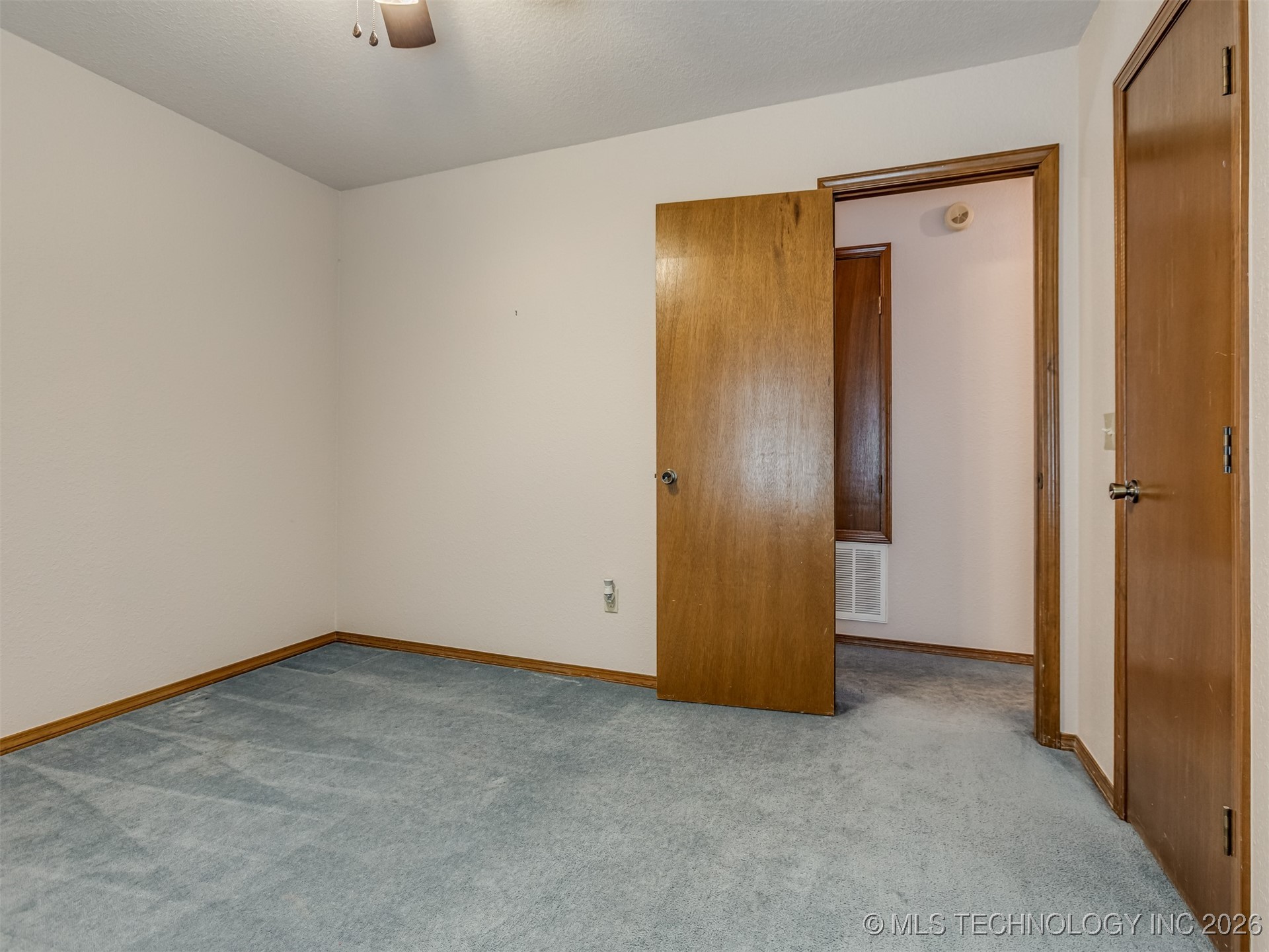 1509 S Cypress Avenue Property Photo 18