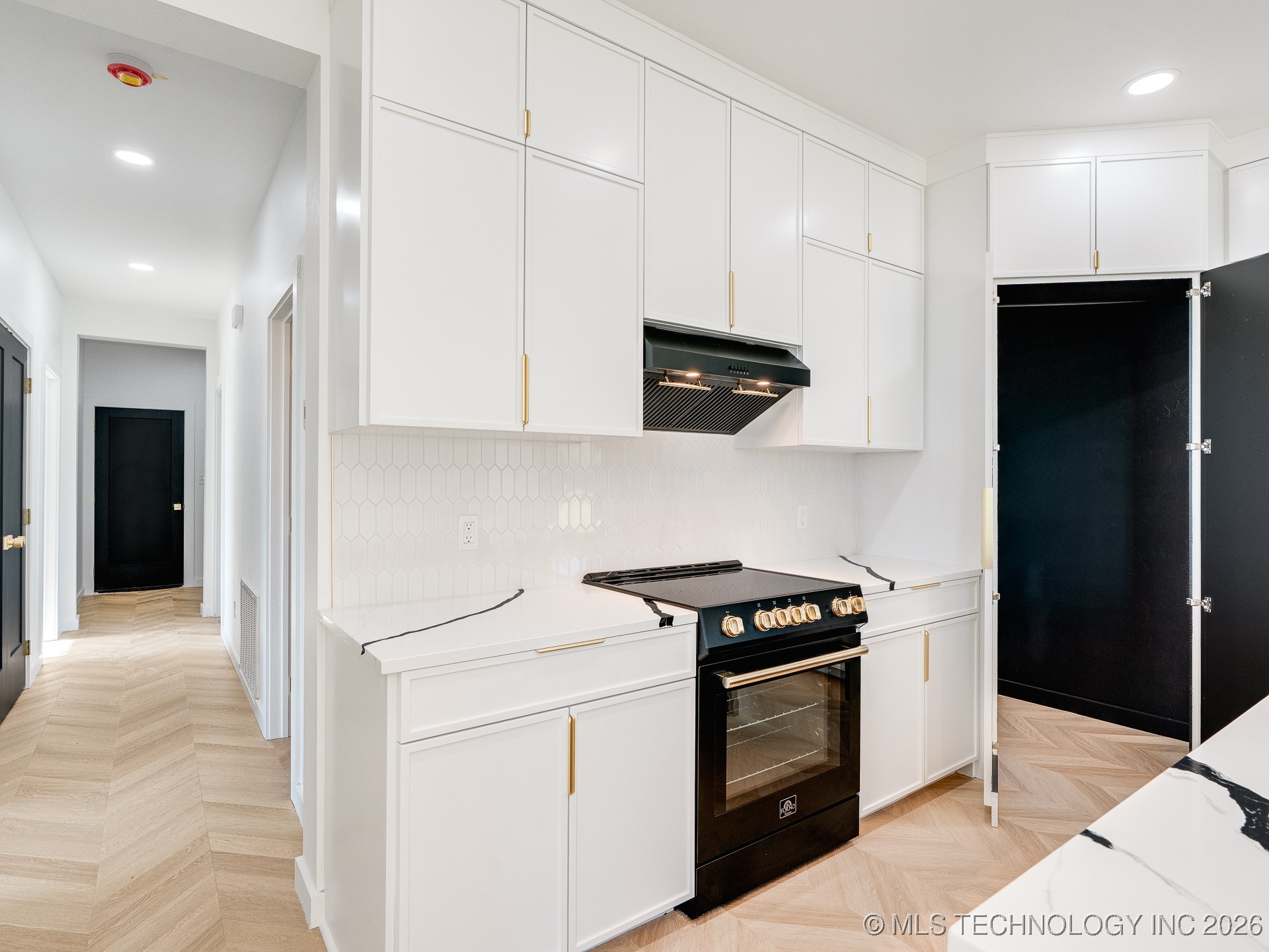 17488 County Road 3540 Property Photo 15