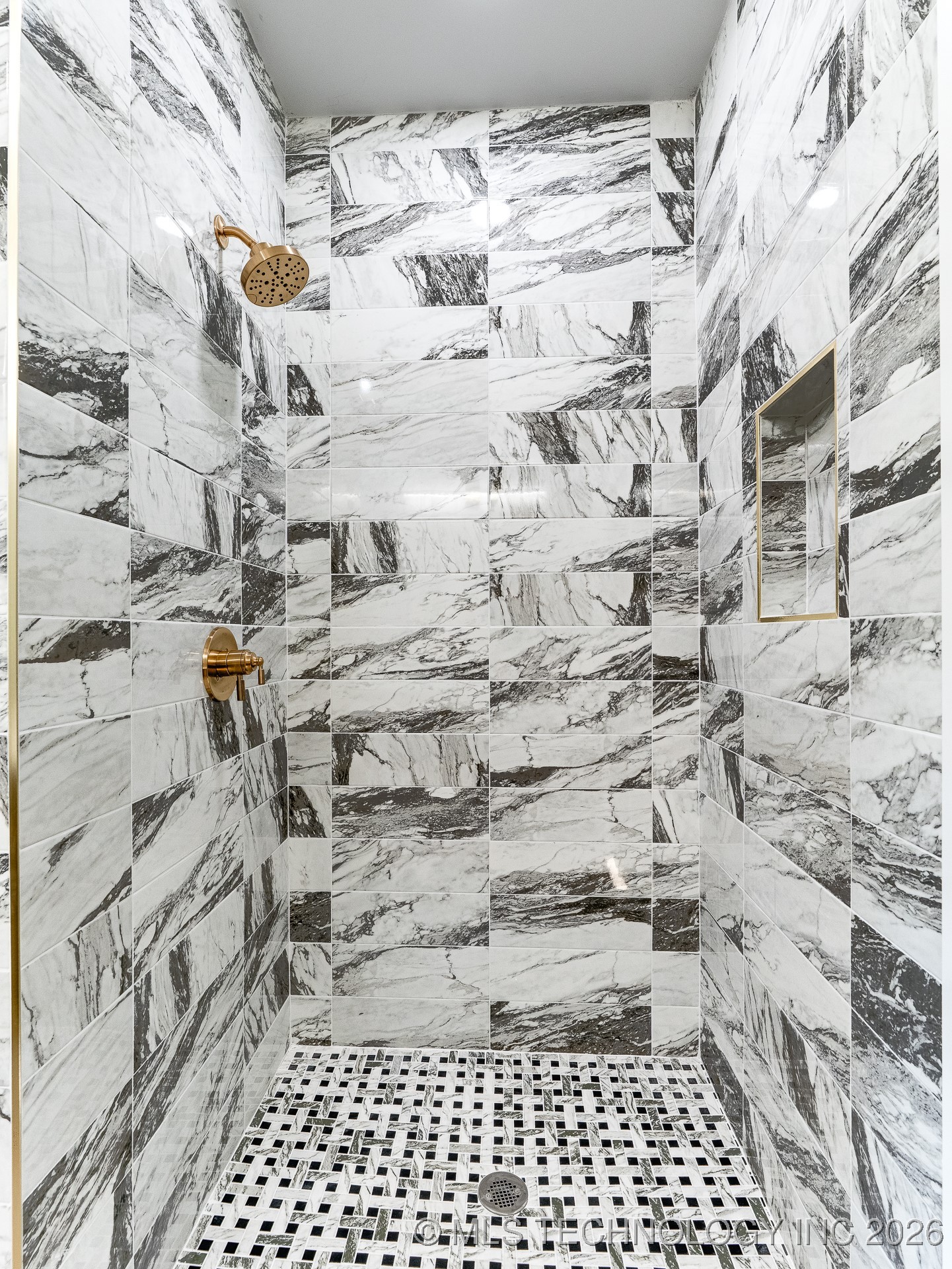 17488 County Road 3540 Property Photo 27