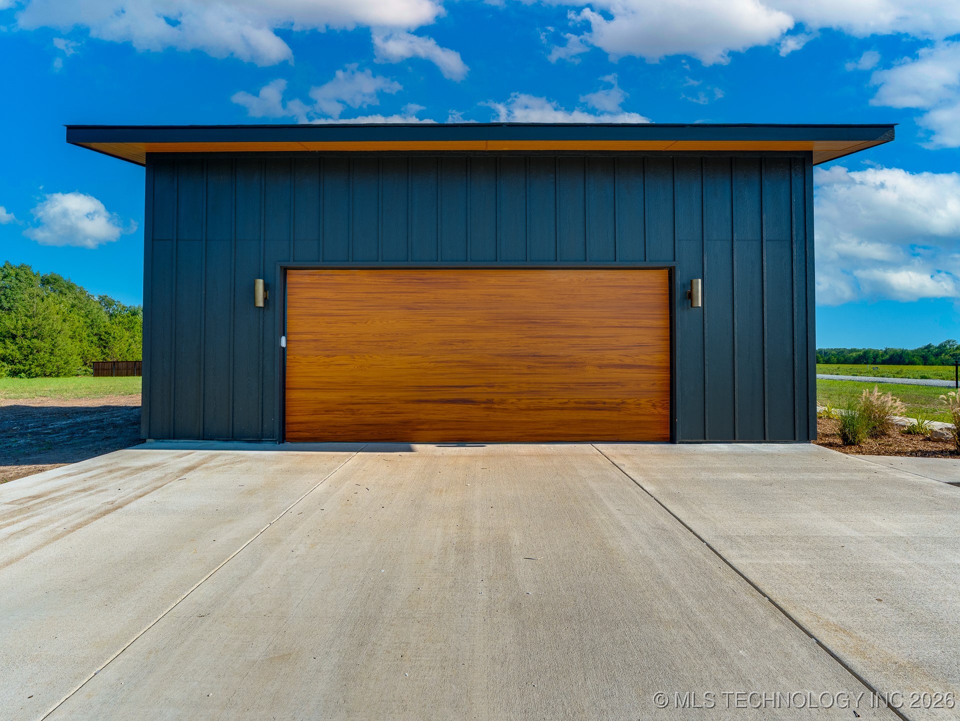 17488 County Road 3540 Property Photo 49
