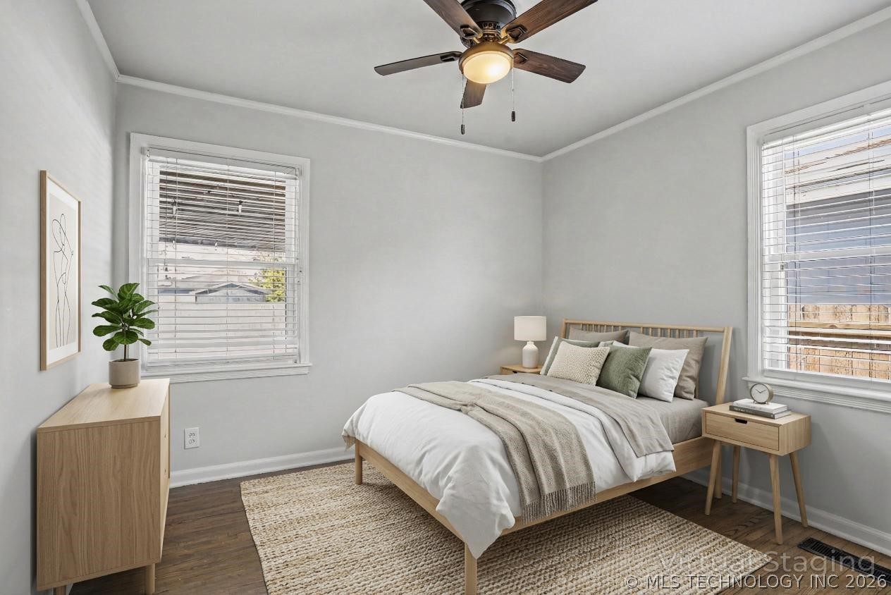 261 E 45th Court Property Photo 19