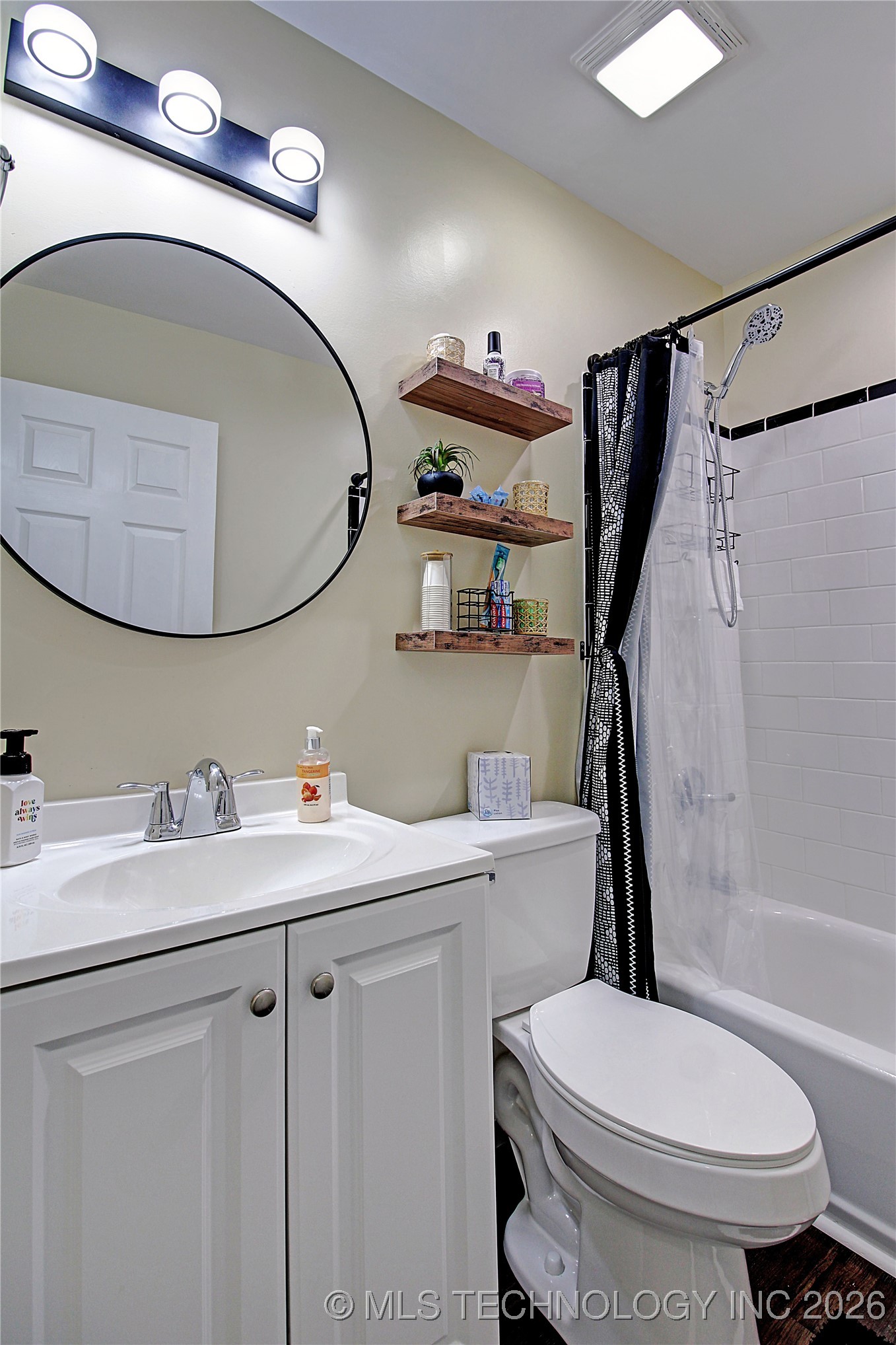 519 S Yorktown Avenue Property Photo 43