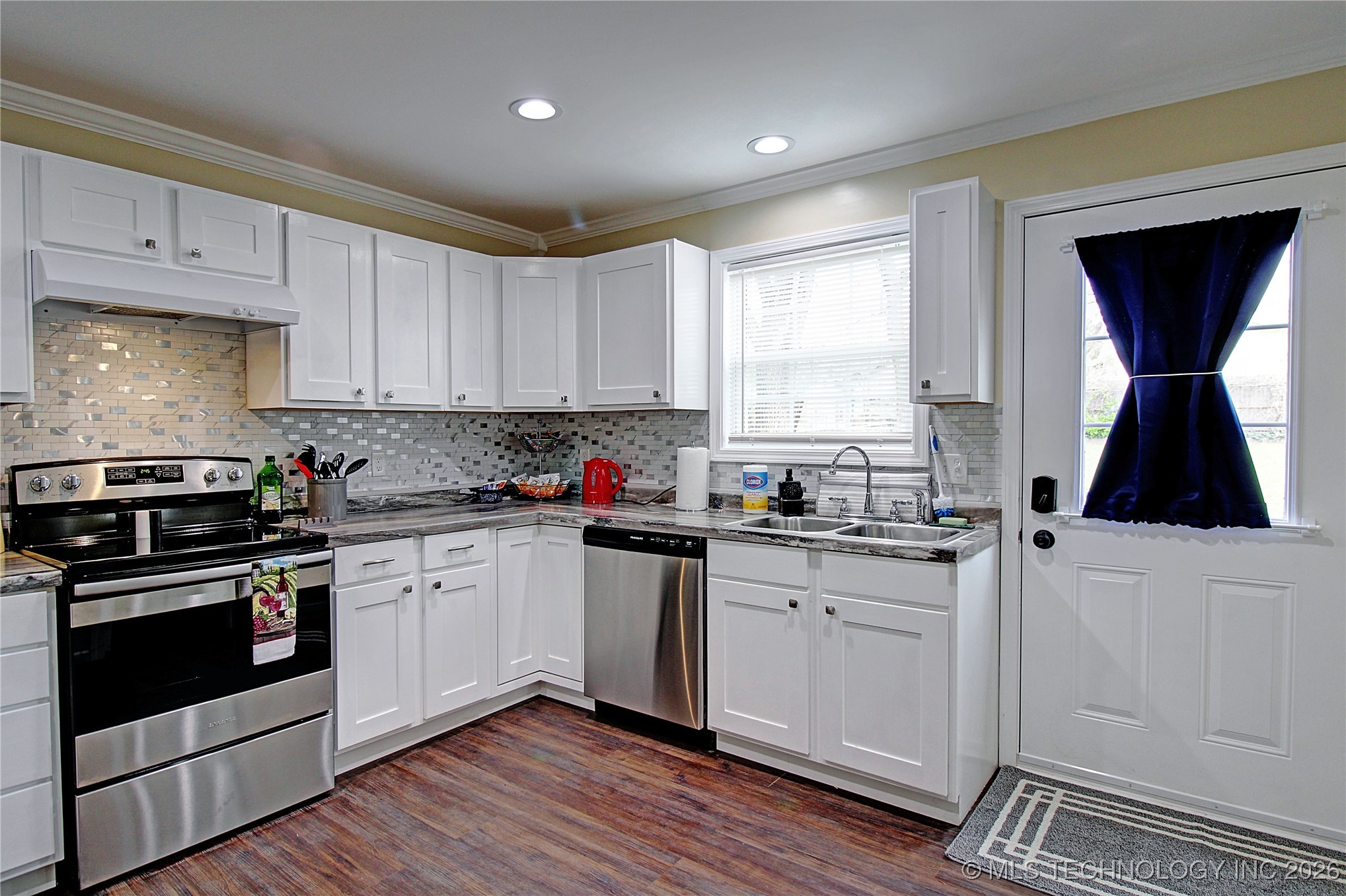 519 S Yorktown Avenue Property Photo 47