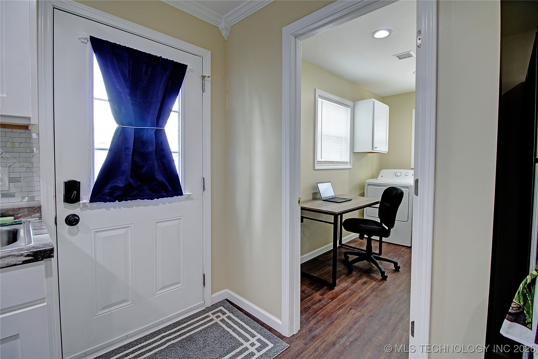 519 S Yorktown Avenue Property Photo 51