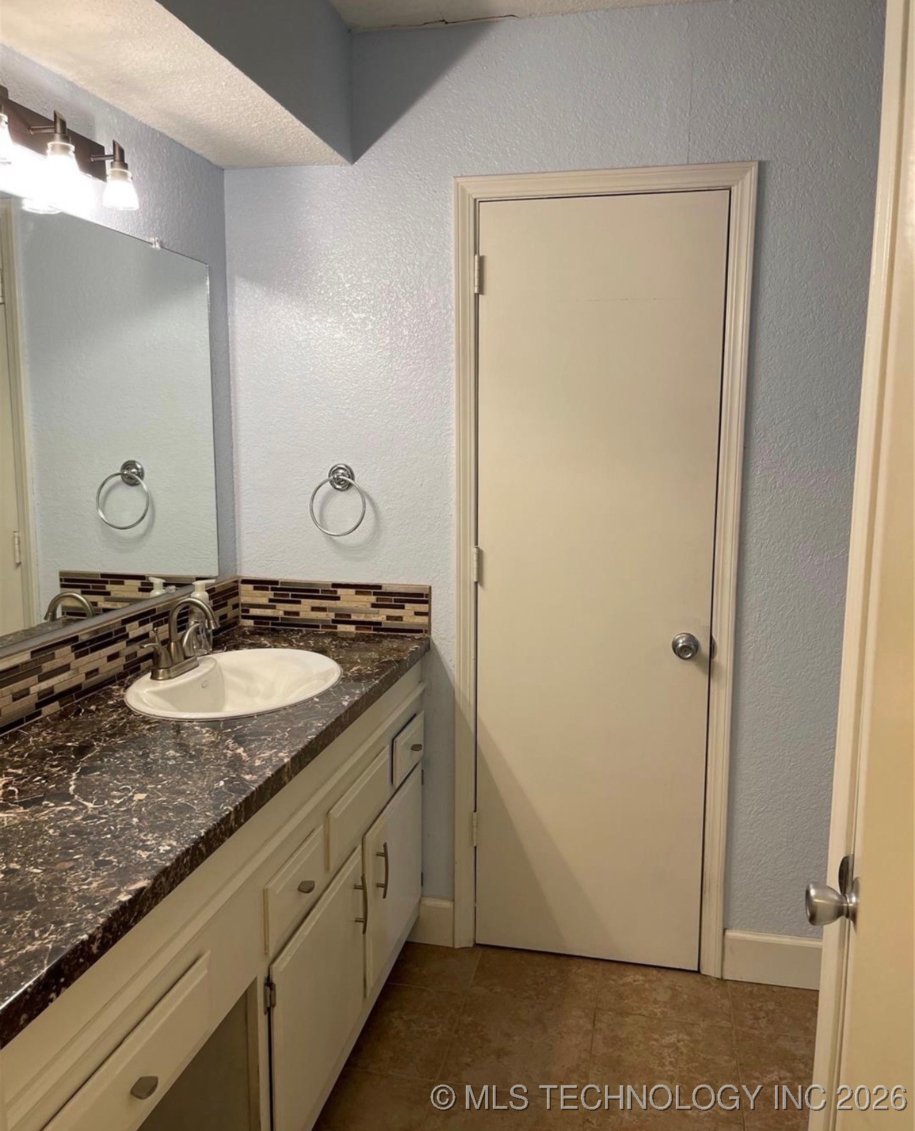 6357 S 80th East Avenue 3e Property Photo 11