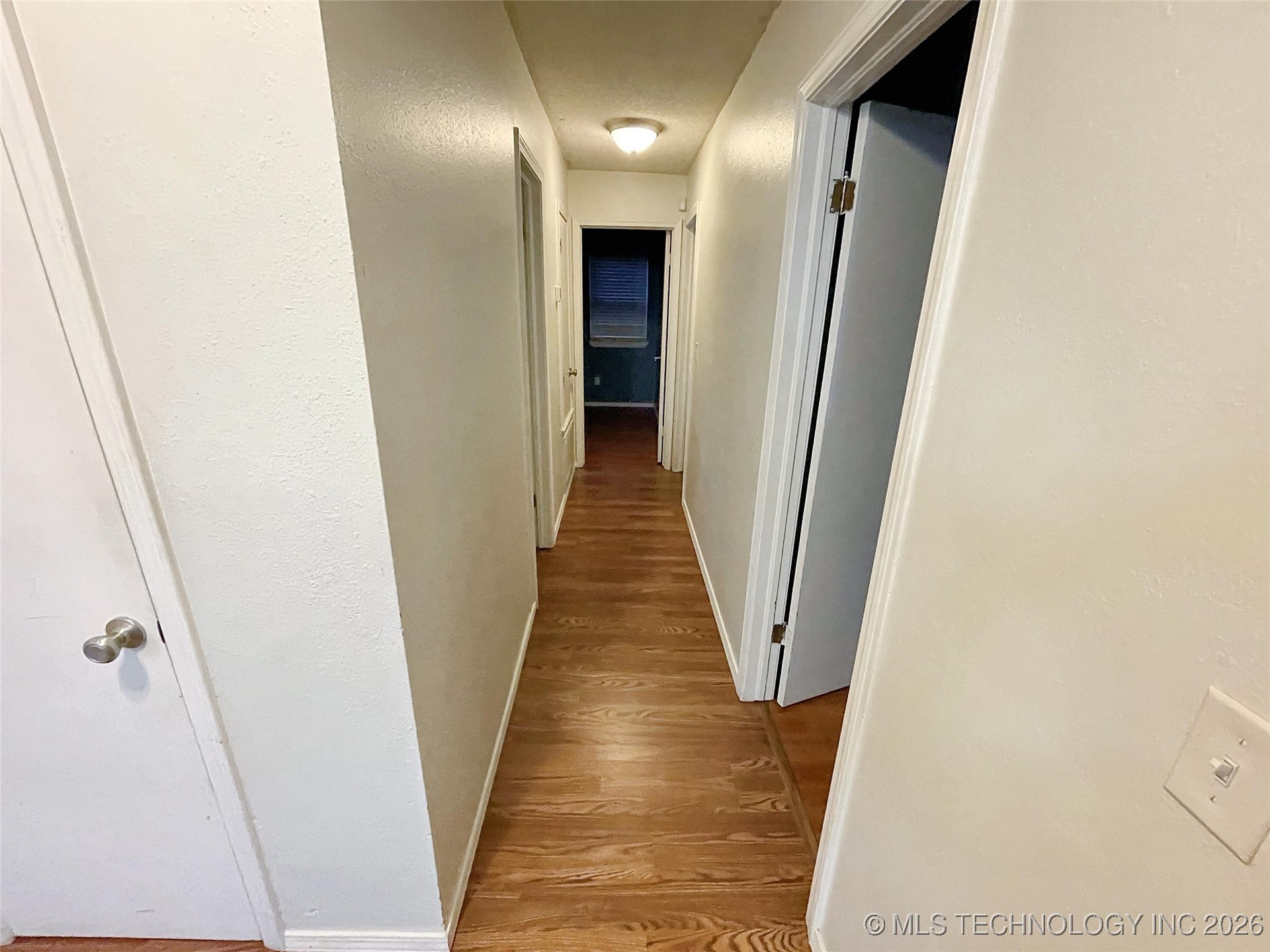 511 W Allen Road Property Photo 9