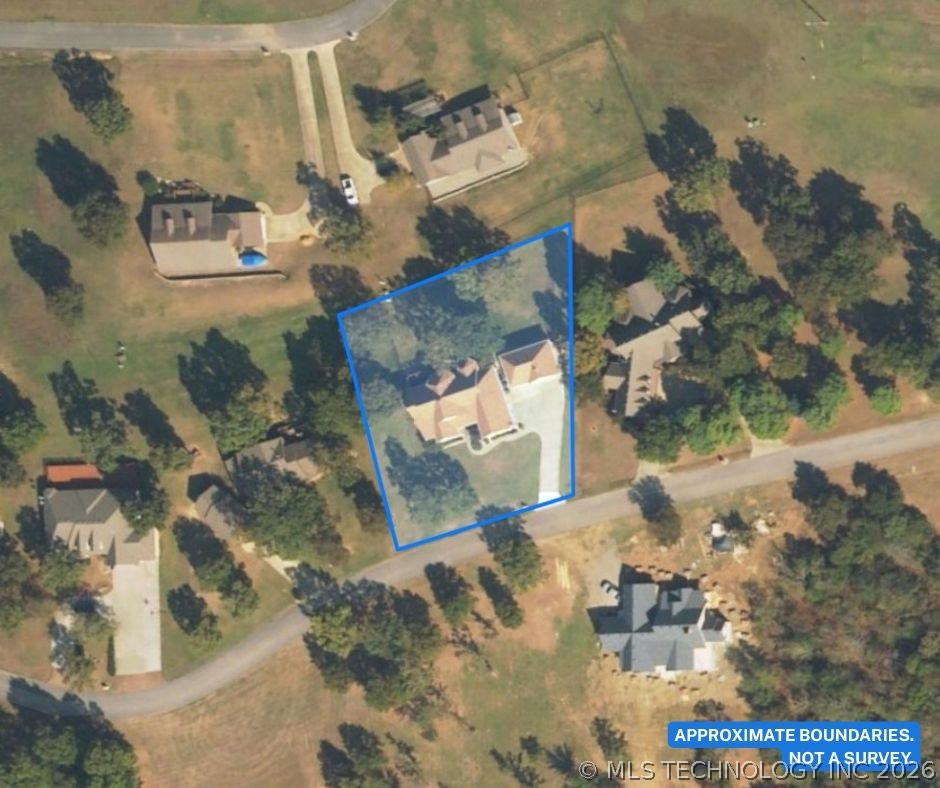 451963 E 958 Road Property Photo 5