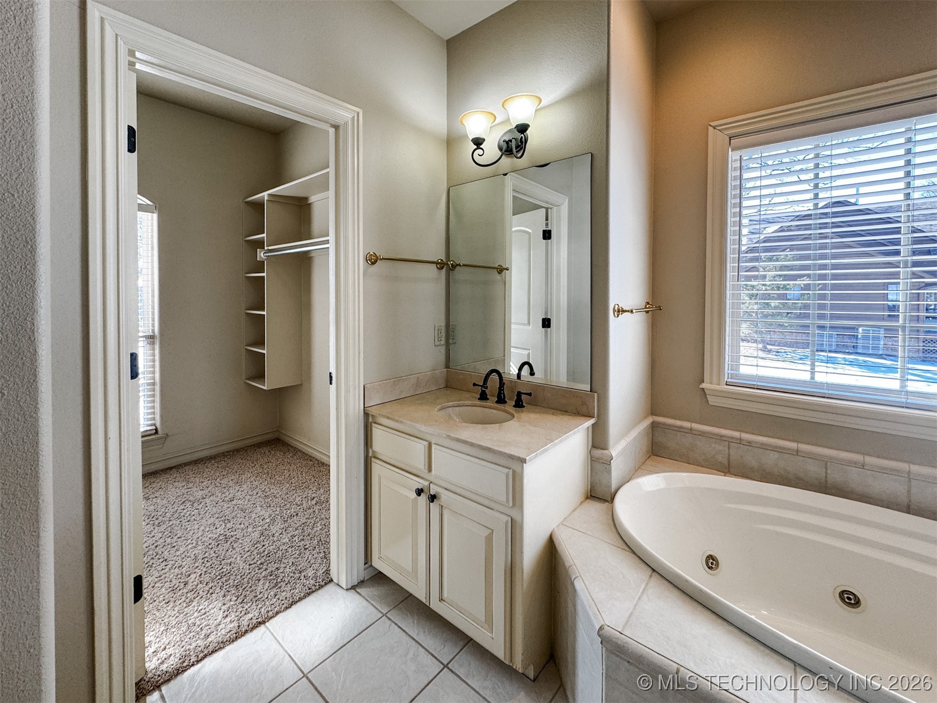 451963 E 958 Road Property Photo 53