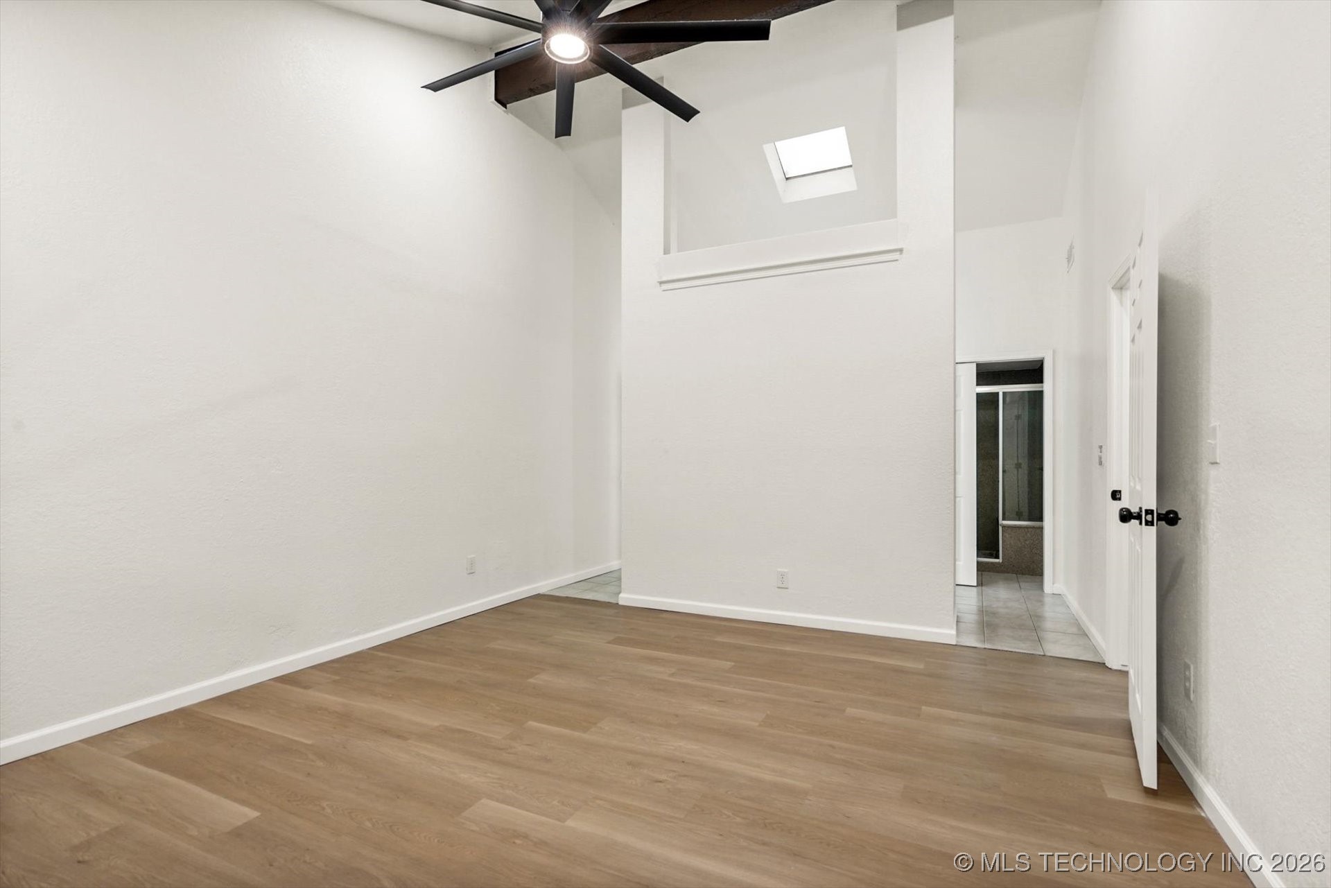 2416 S Elder Avenue Property Photo 17