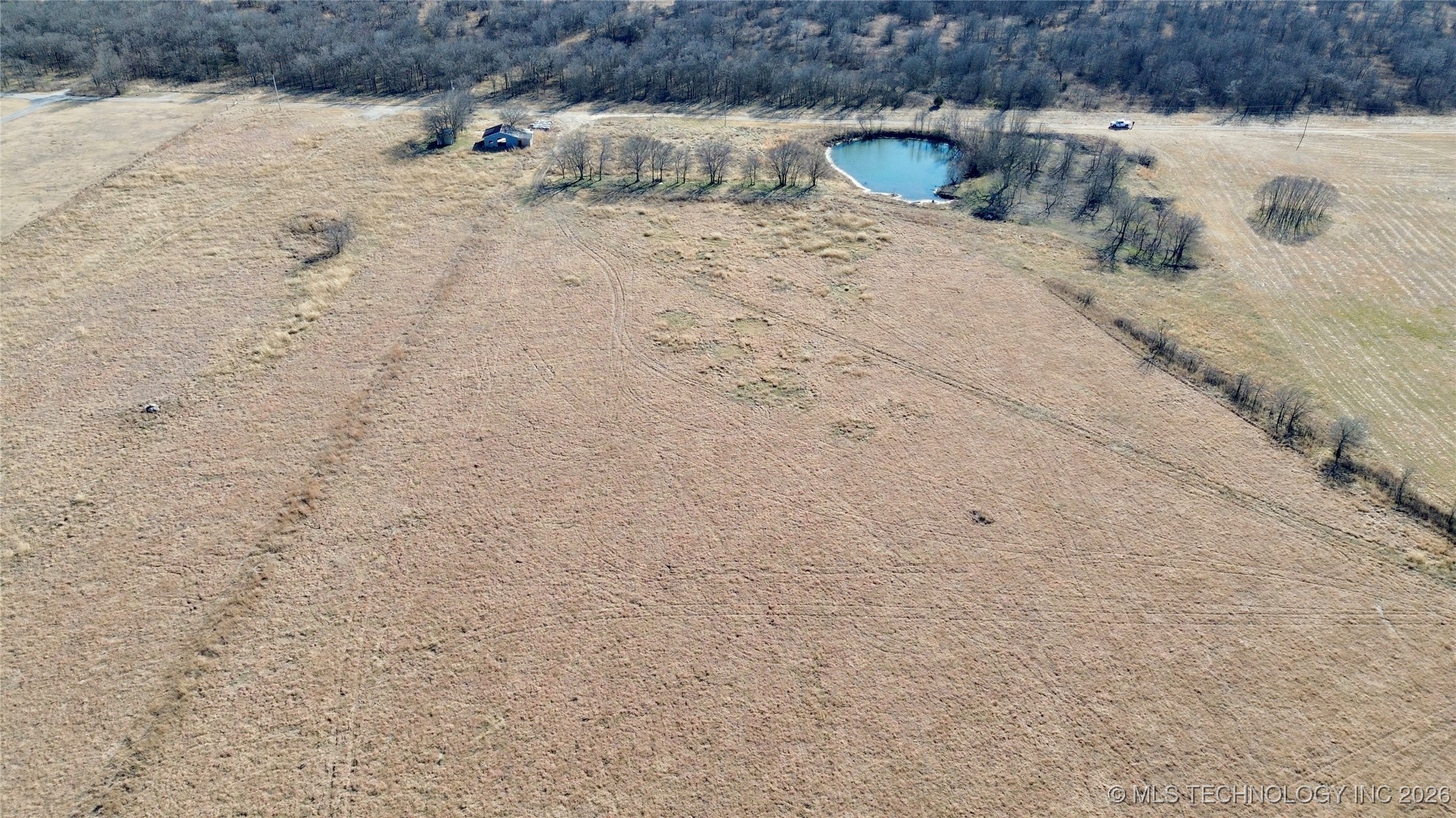 E 31st Street Property Photo 6