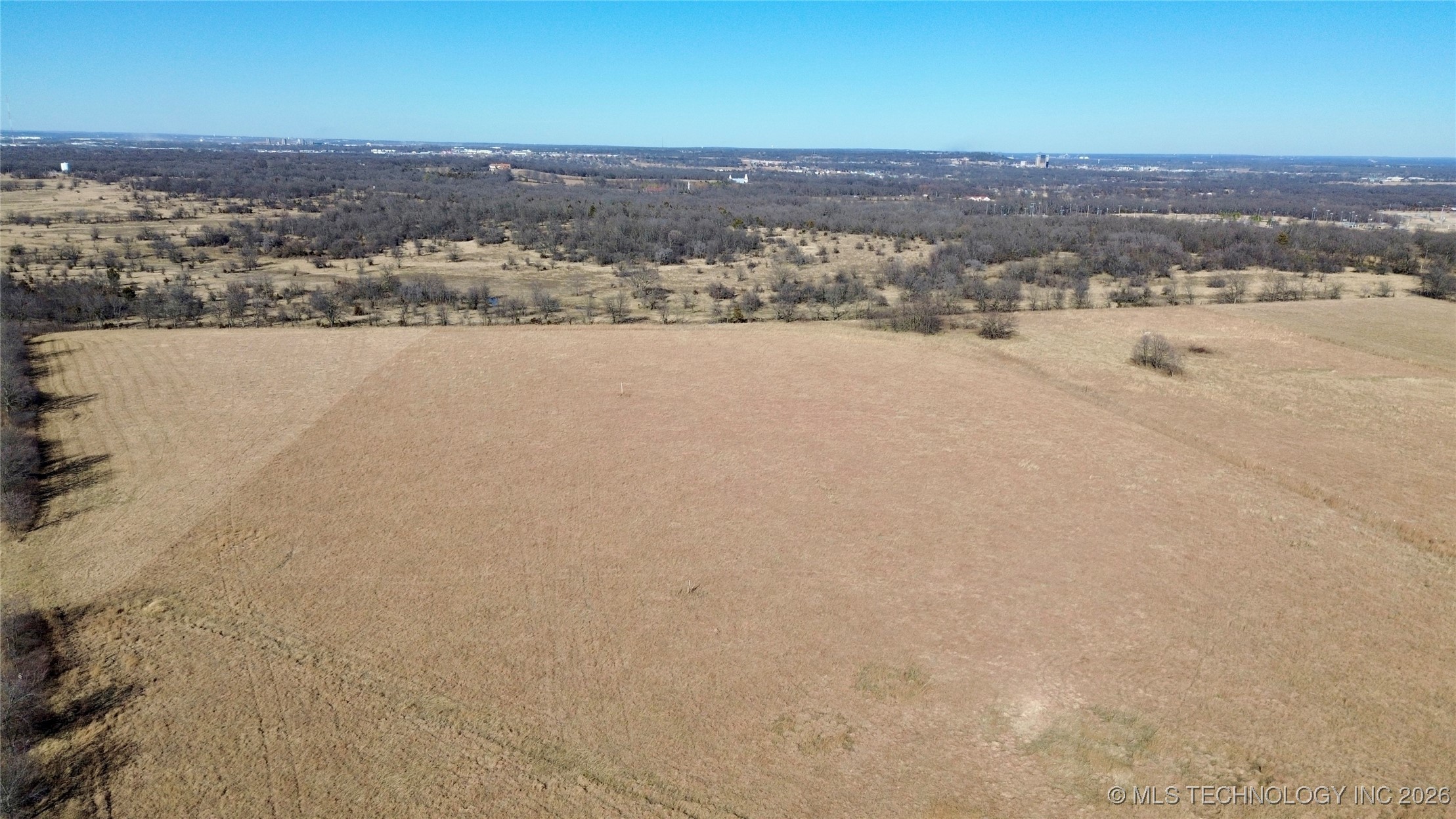 E 31st Street Property Photo 9