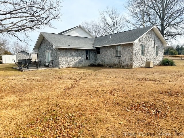 7468 E 147 Road Property Photo 4