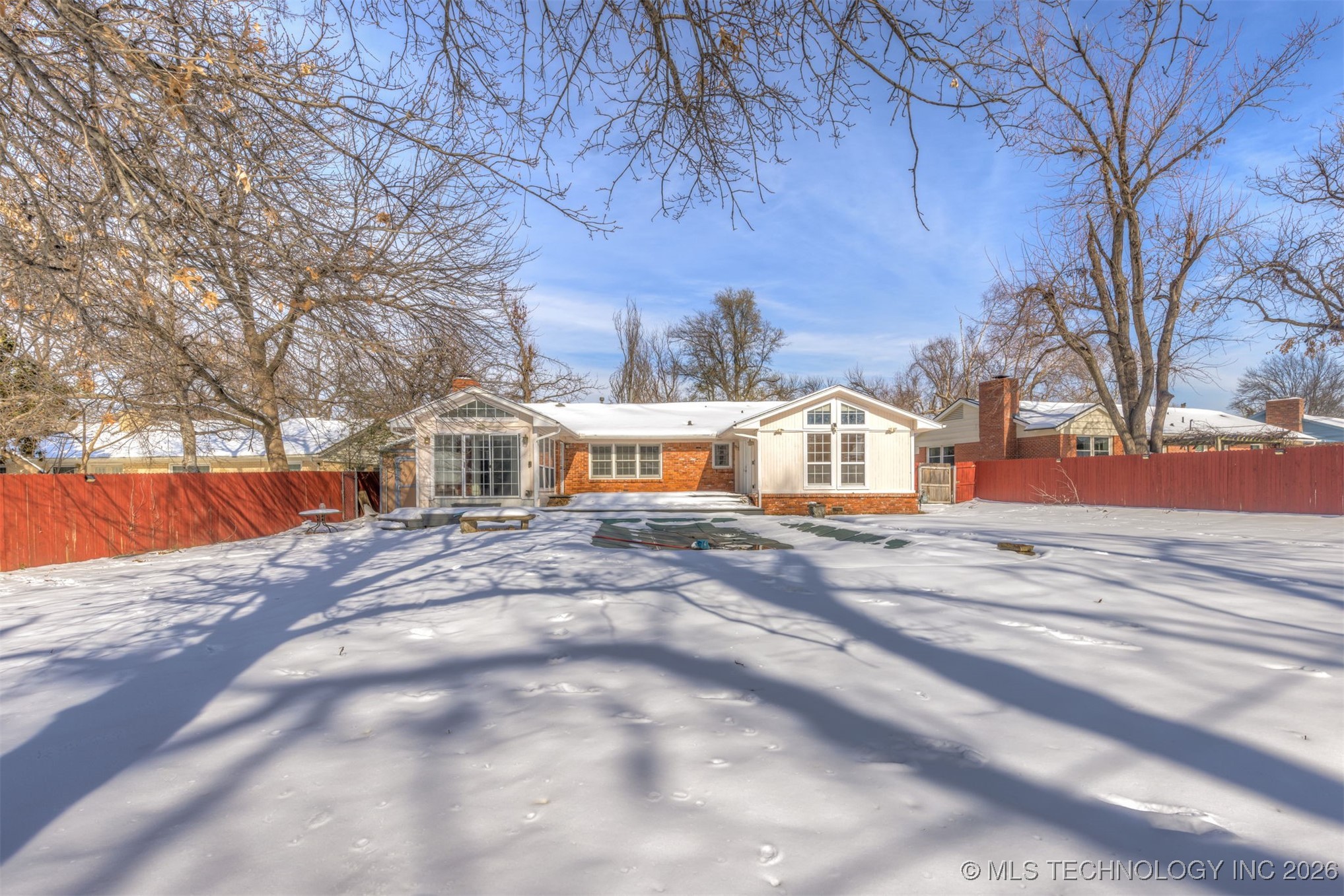 4416 E 58th Place Property Photo 3