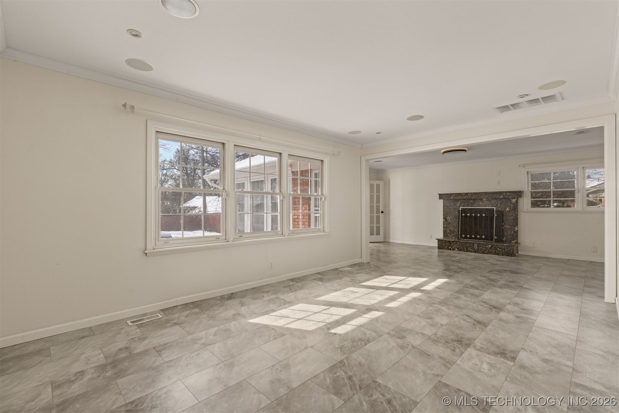 4416 E 58th Place Property Photo 18