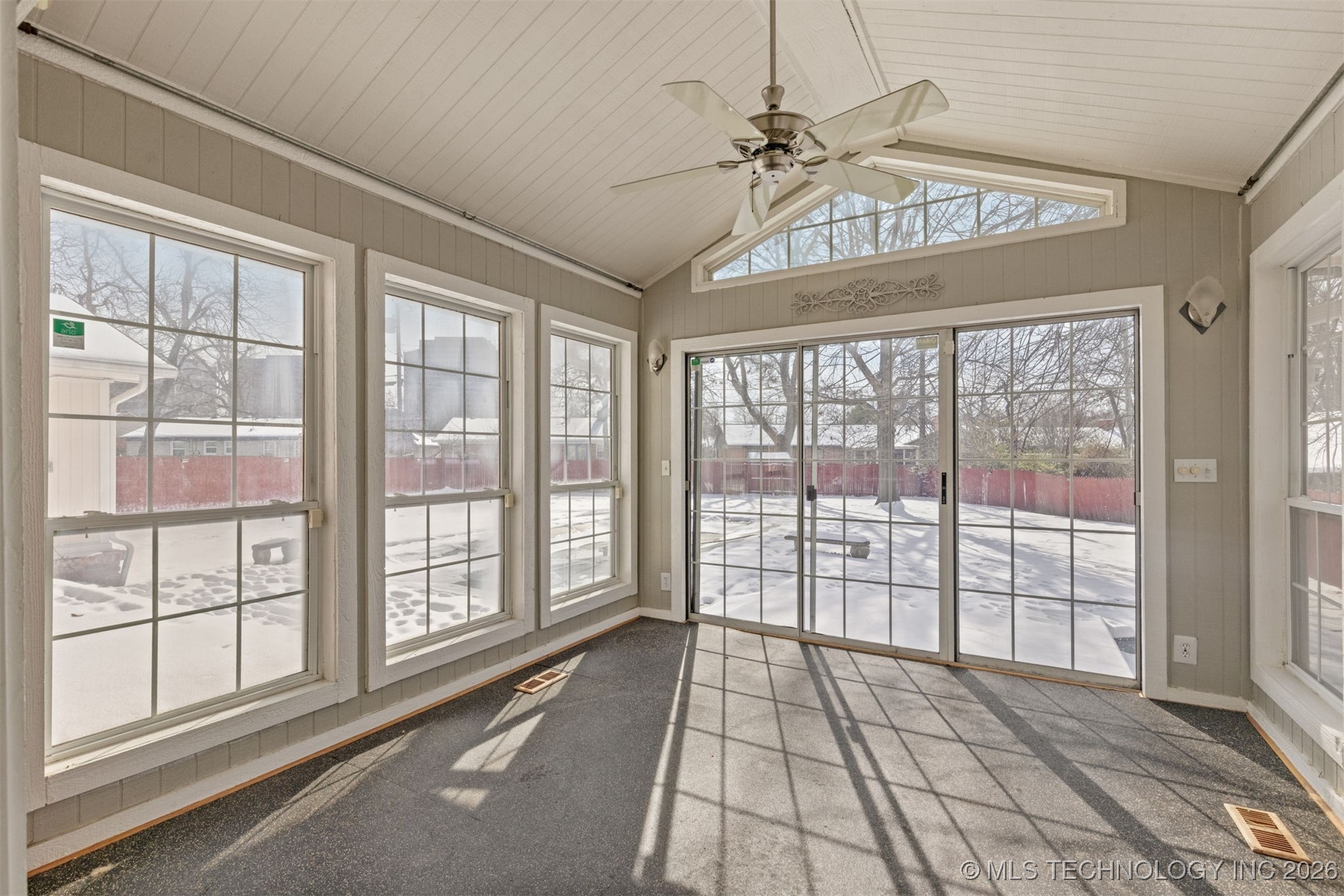 4416 E 58th Place Property Photo 25