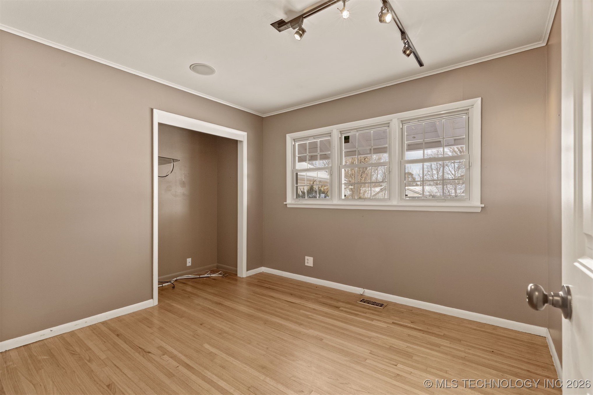 4416 E 58th Place Property Photo 36