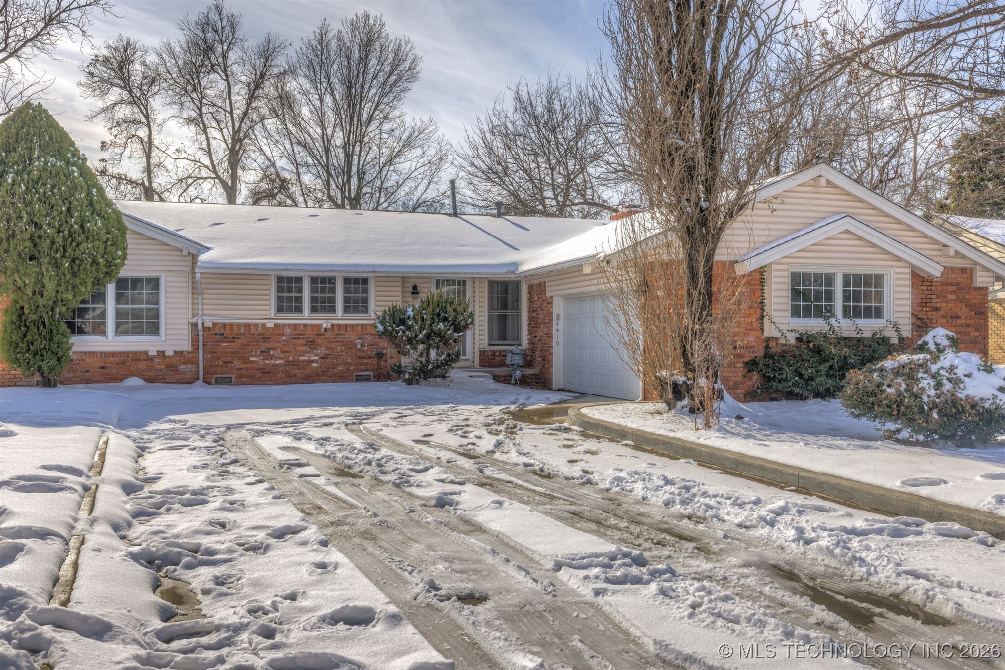 4416 E 58th Place Property Photo 62