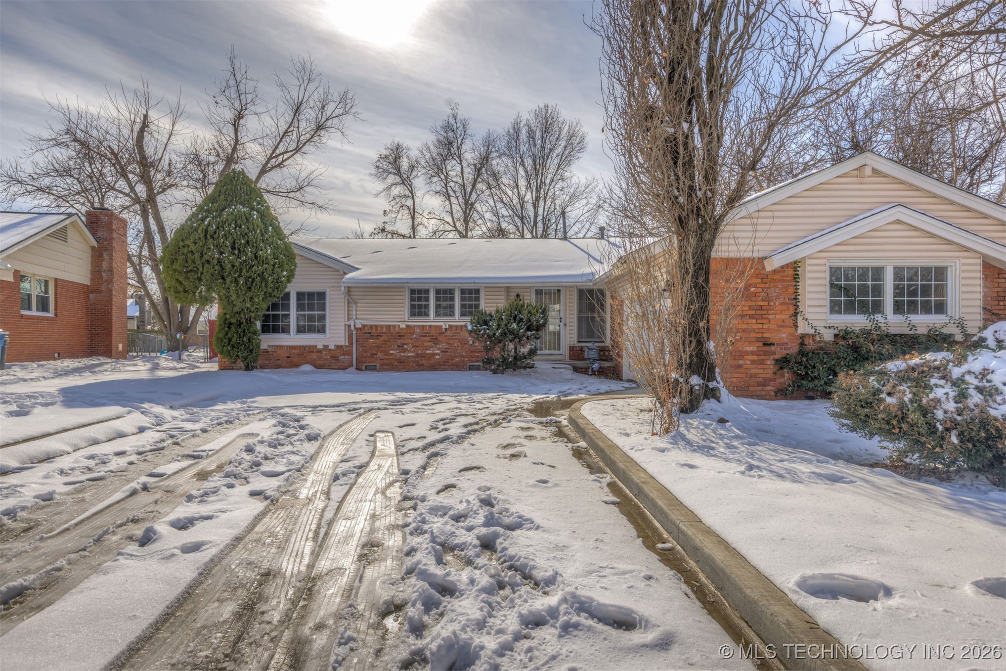 4416 E 58th Place Property Photo 64