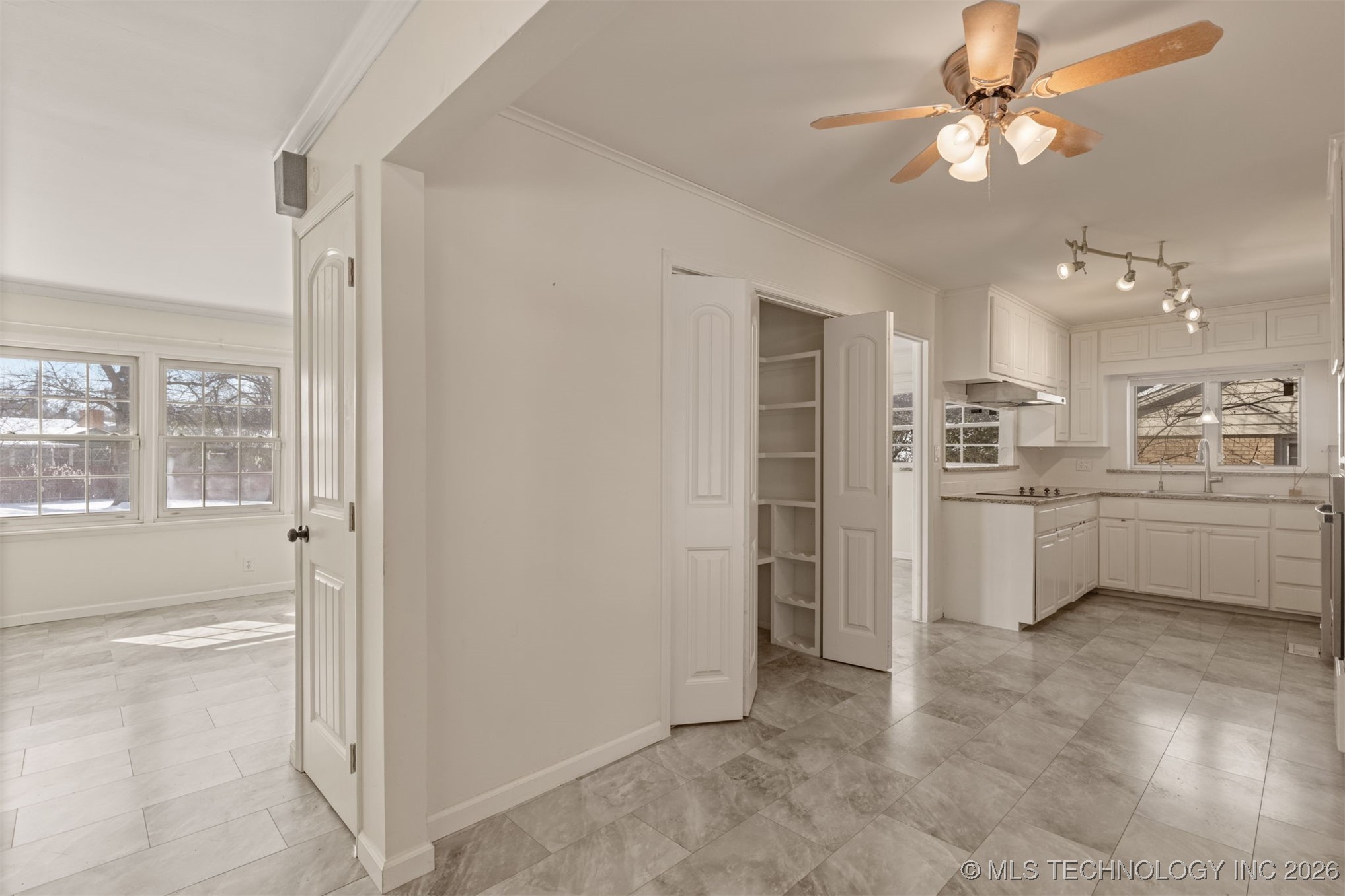 4416 E 58th Place Property Photo 69