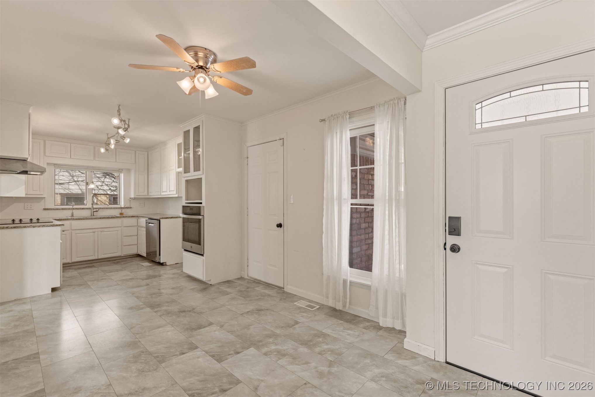 4416 E 58th Place Property Photo 70