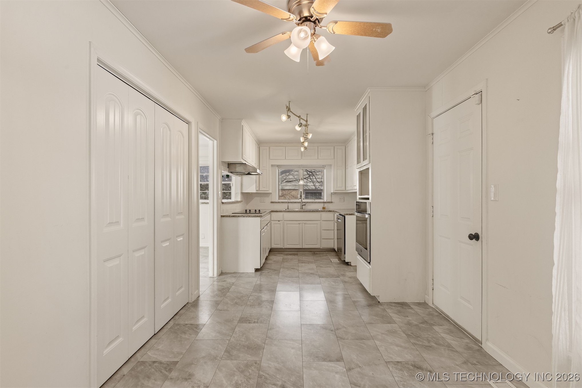 4416 E 58th Place Property Photo 71