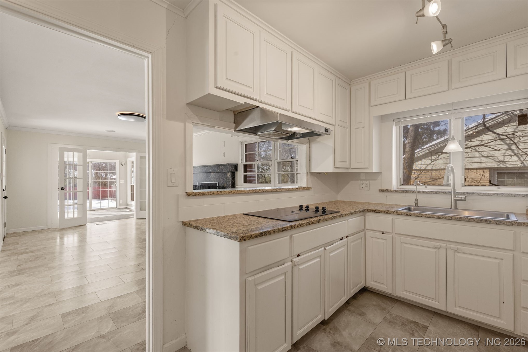 4416 E 58th Place Property Photo 74