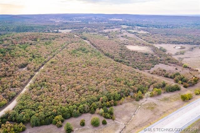 000 N 409 Road Property Photo 5