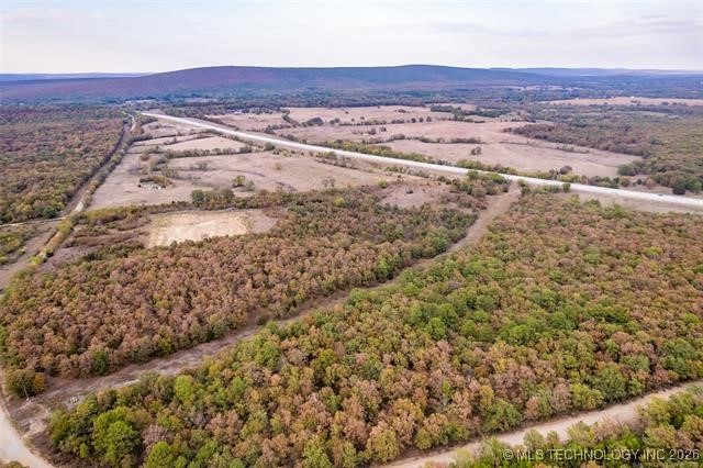 000 N 409 Road Property Photo 9