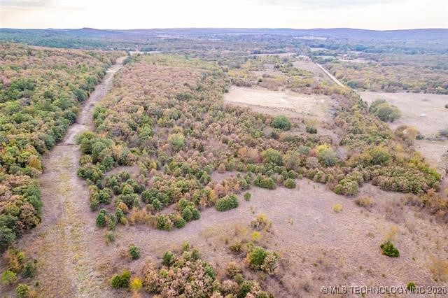 000 N 409 Road Property Photo 10