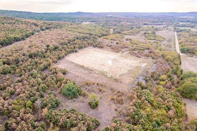 000 N 409 Road Property Photo 24